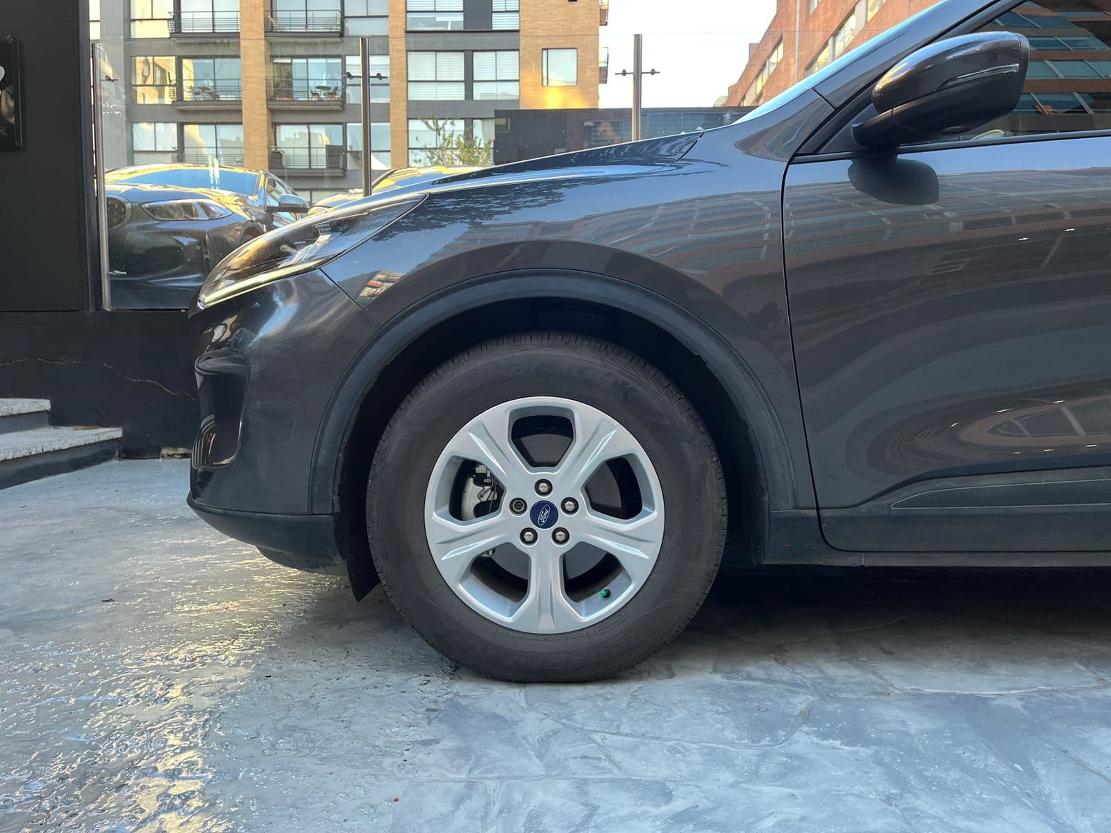 Ford Escape SE Modelo 2021 18
