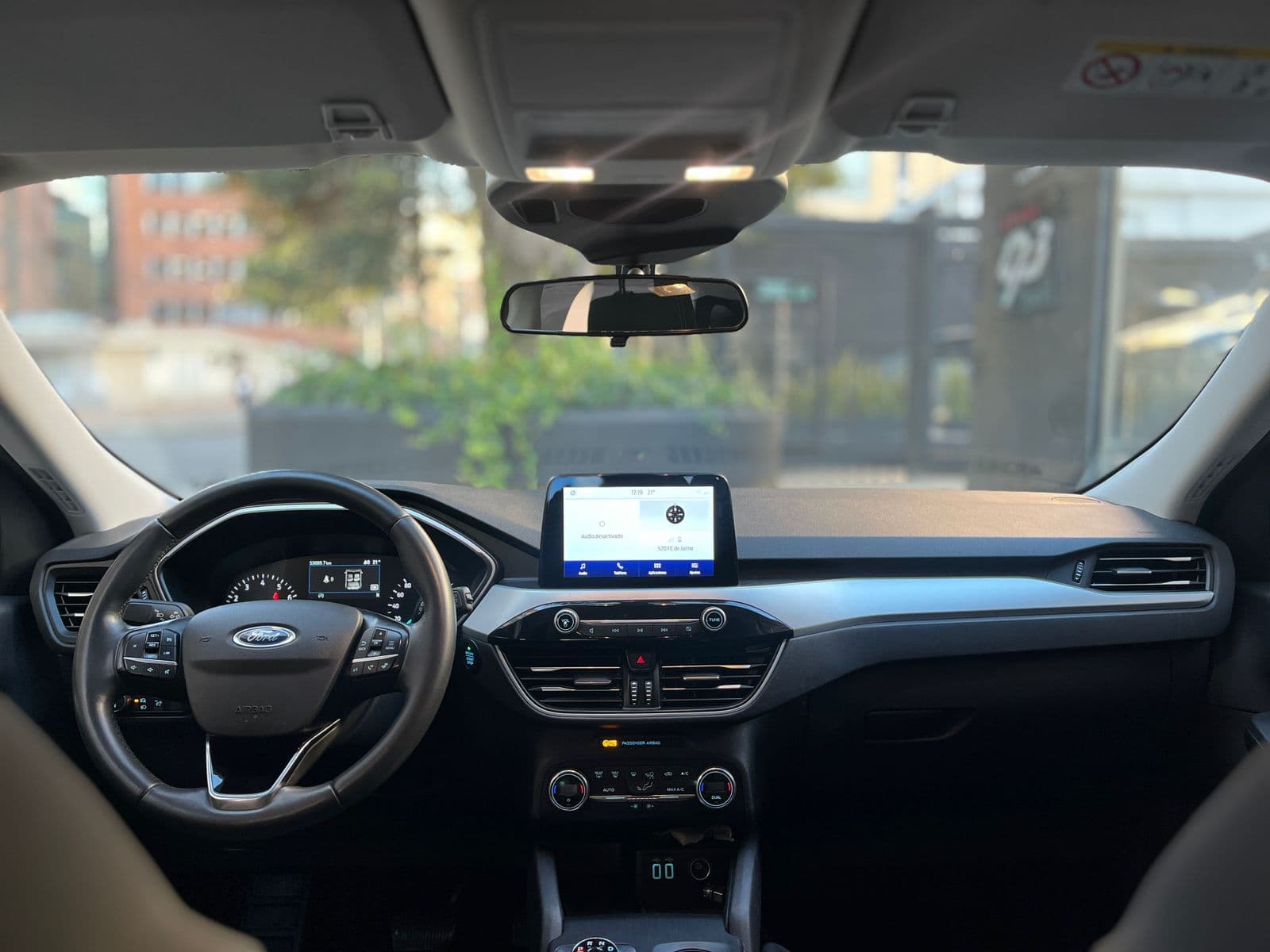 Ford Escape SE Modelo 2021 13