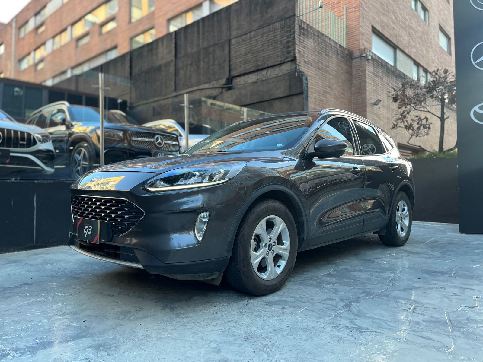 Ford Escape SE Modelo 2021 1