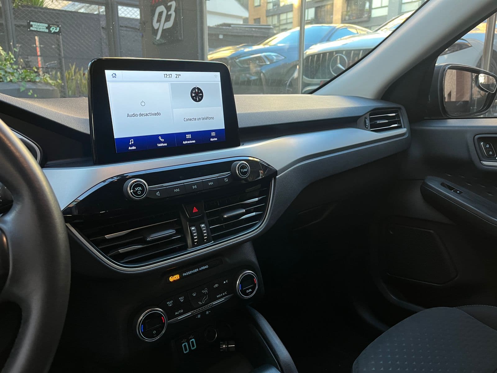 Ford Escape SE Modelo 2021 11