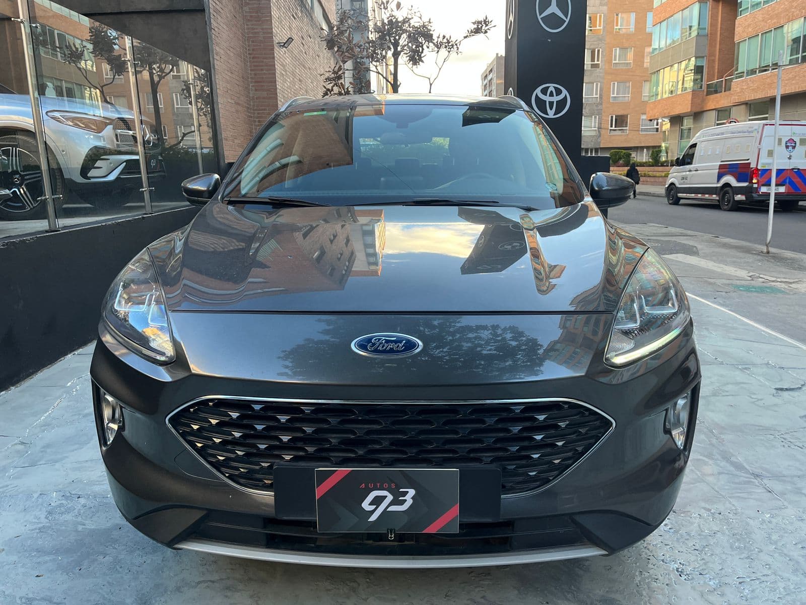 Ford Escape SE Modelo 2021 3