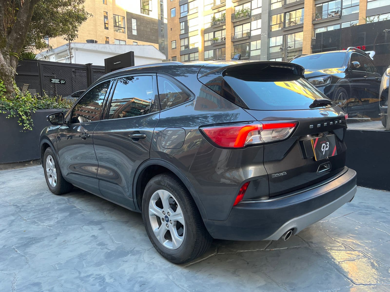 Ford Escape SE Modelo 2021 6