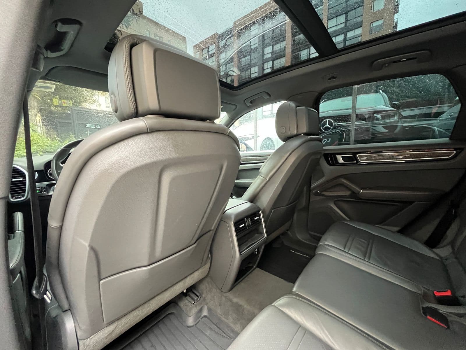 Porsche Cayenne Modelo 2020 16