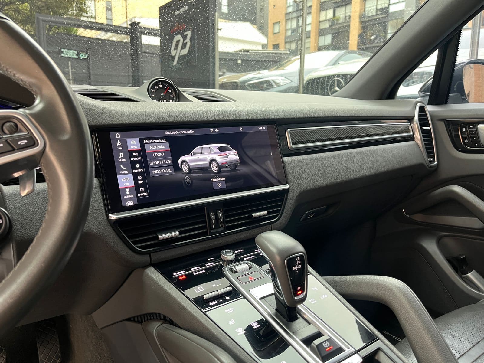 Porsche Cayenne Modelo 2020 11