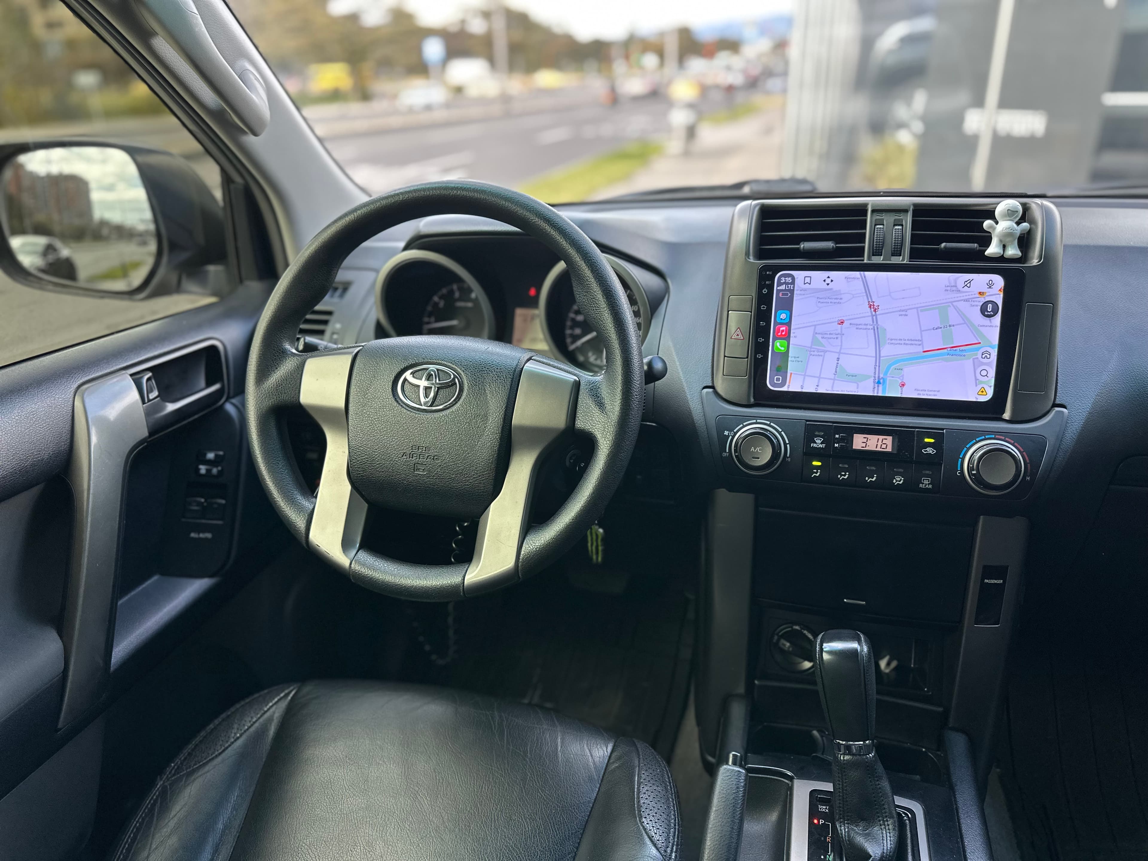 Toyota Prado TX Sumo Modelo 2013 12