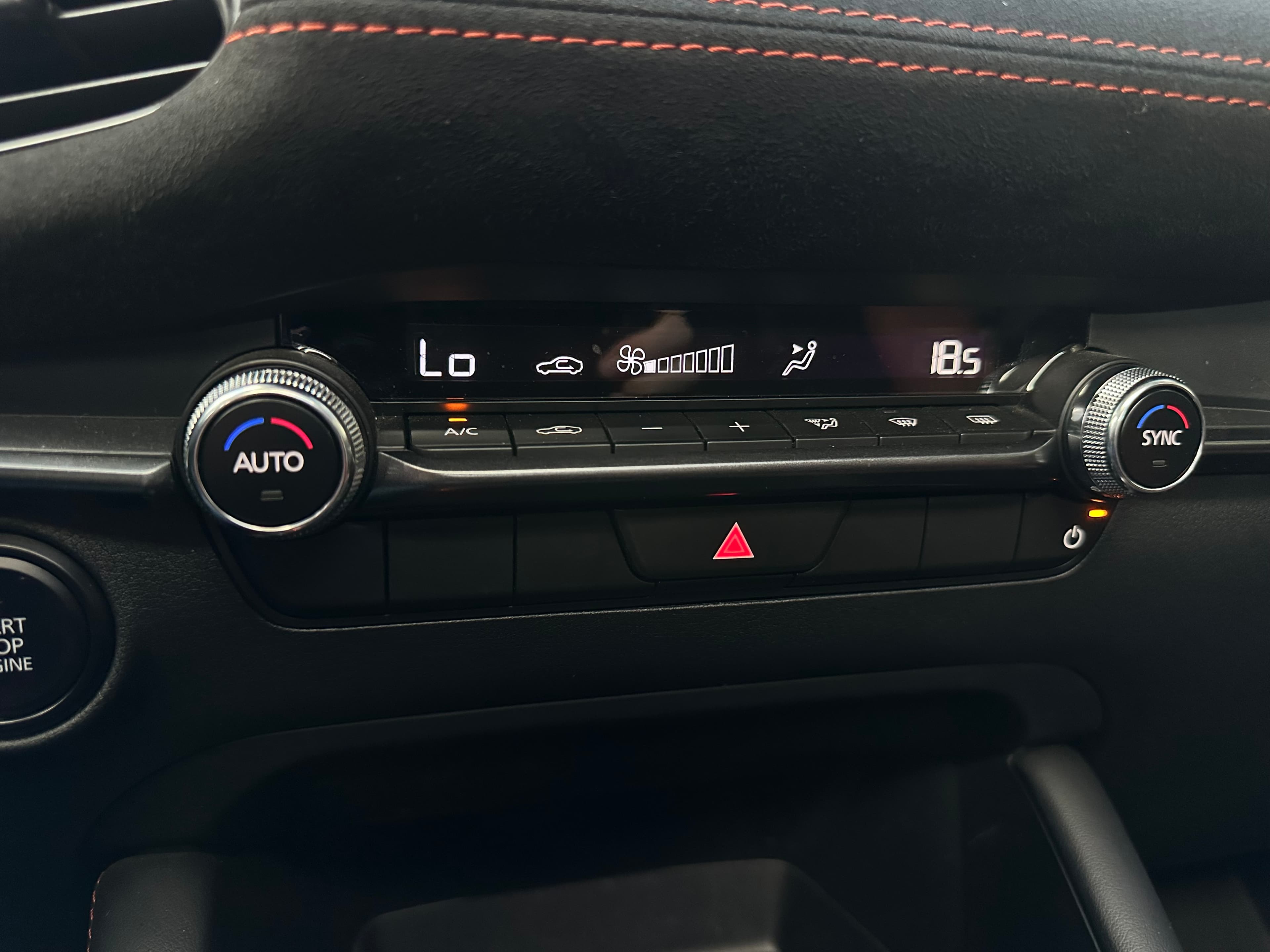Mazda 3 Grand Touring LX Carbón Edition Modelo 2026 17