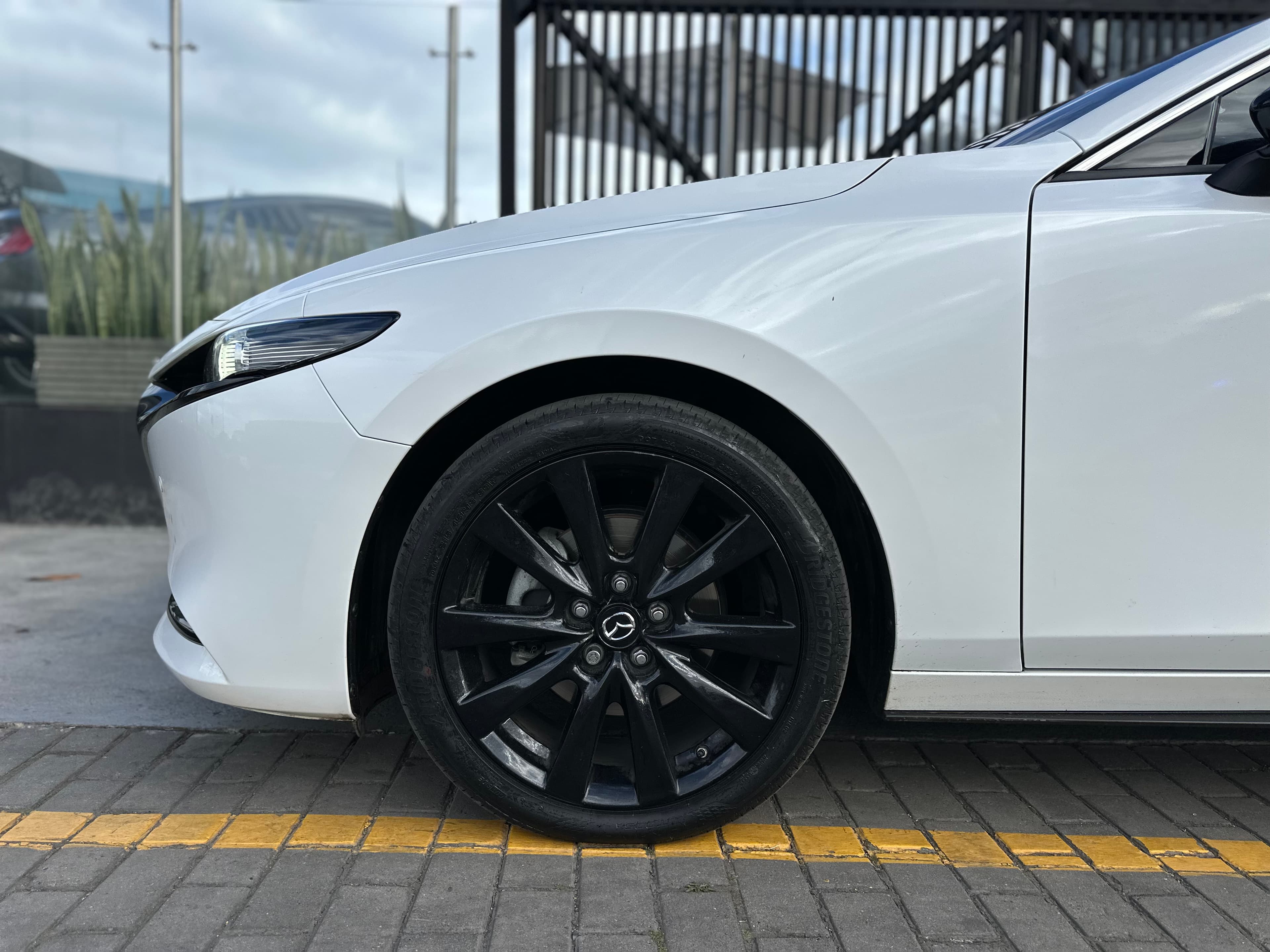 Mazda 3 Grand Touring LX Carbón Edition Modelo 2026 24