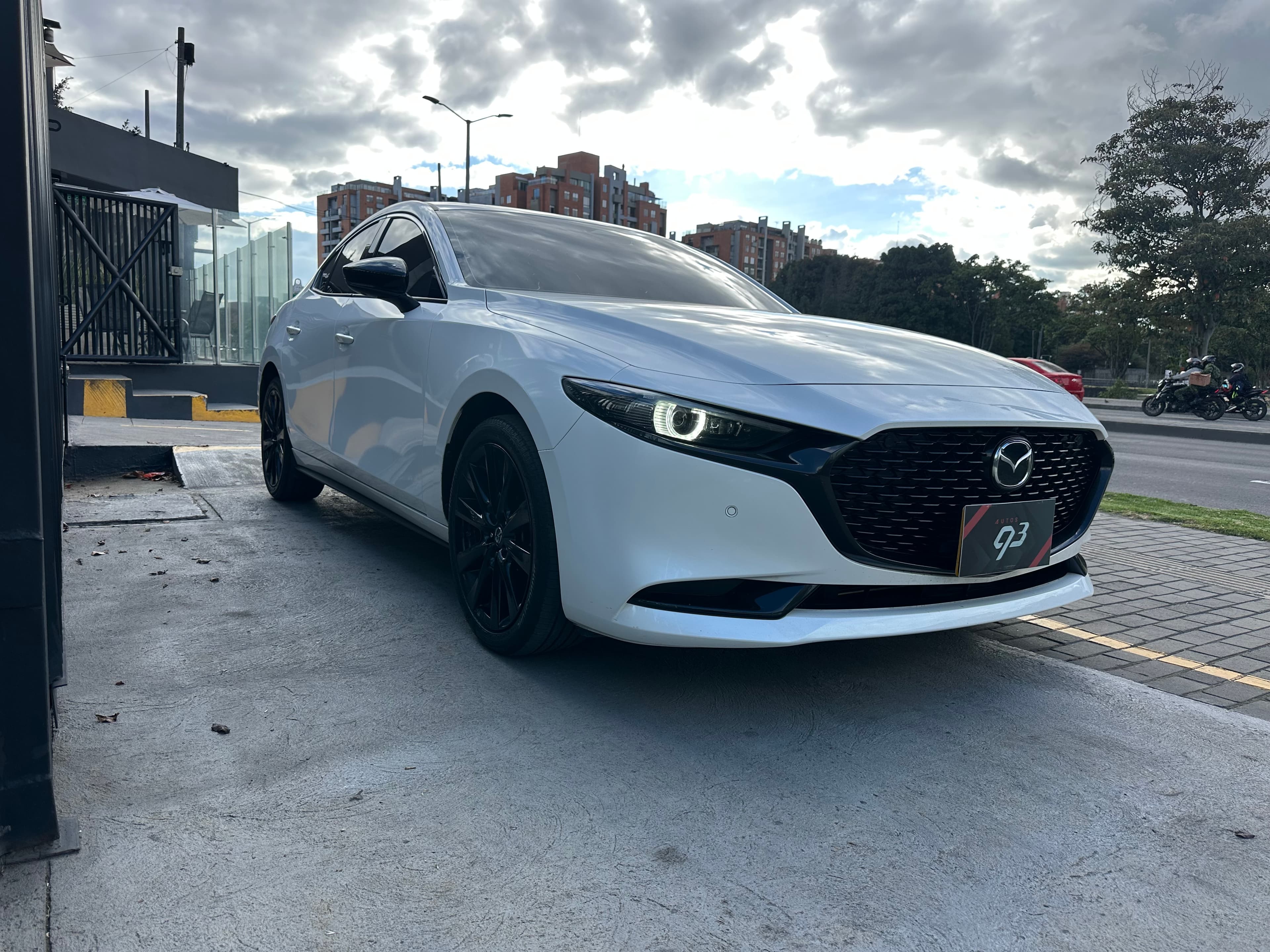 Mazda 3 Grand Touring LX Carbón Edition Modelo 2026 3