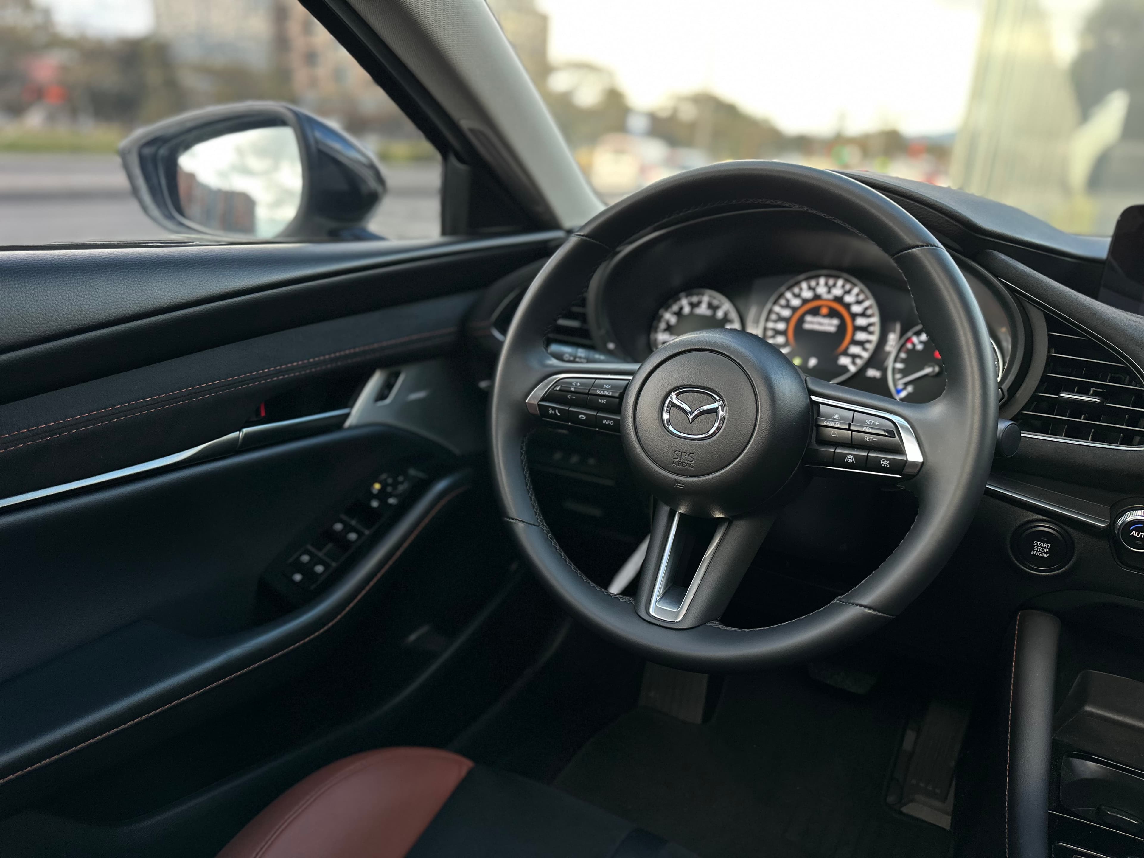 Mazda 3 Grand Touring LX Carbón Edition Modelo 2026 13