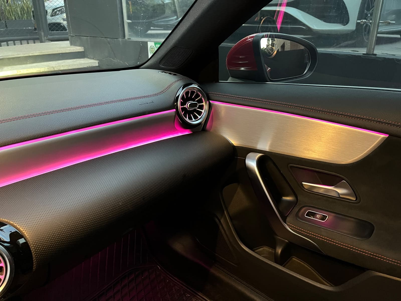 Mercedes Benz CLA180 Modelo 2020 10