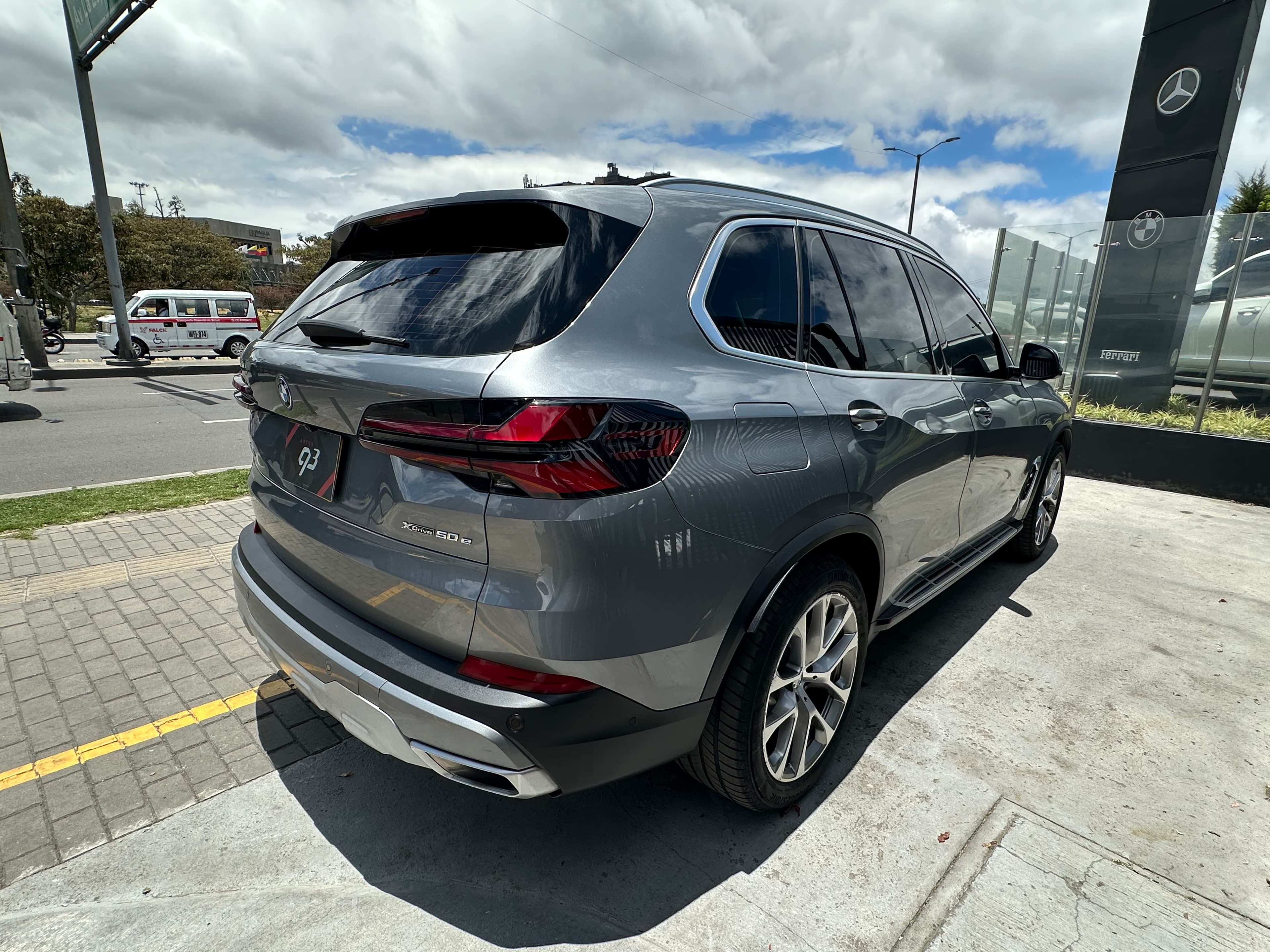 BMW X5 xDrive50e Modelo 2024 4