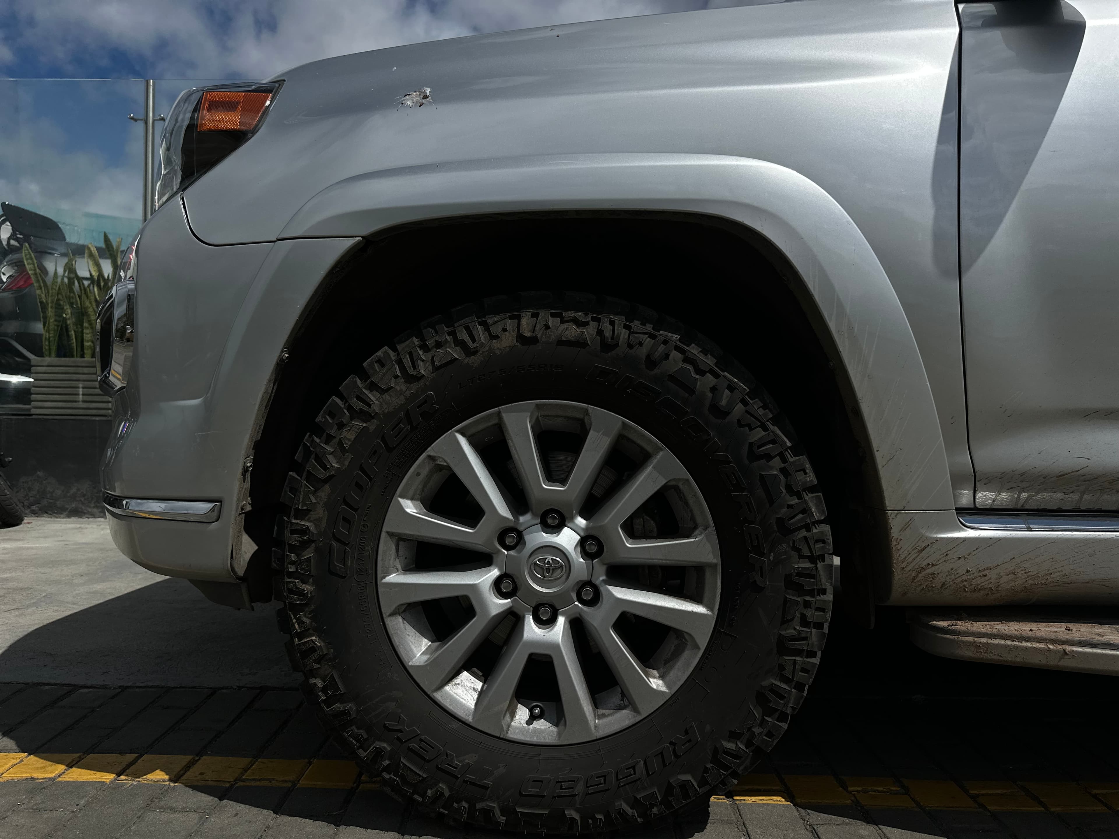 Toyota 4 Runner Limited Modelo 2018 24