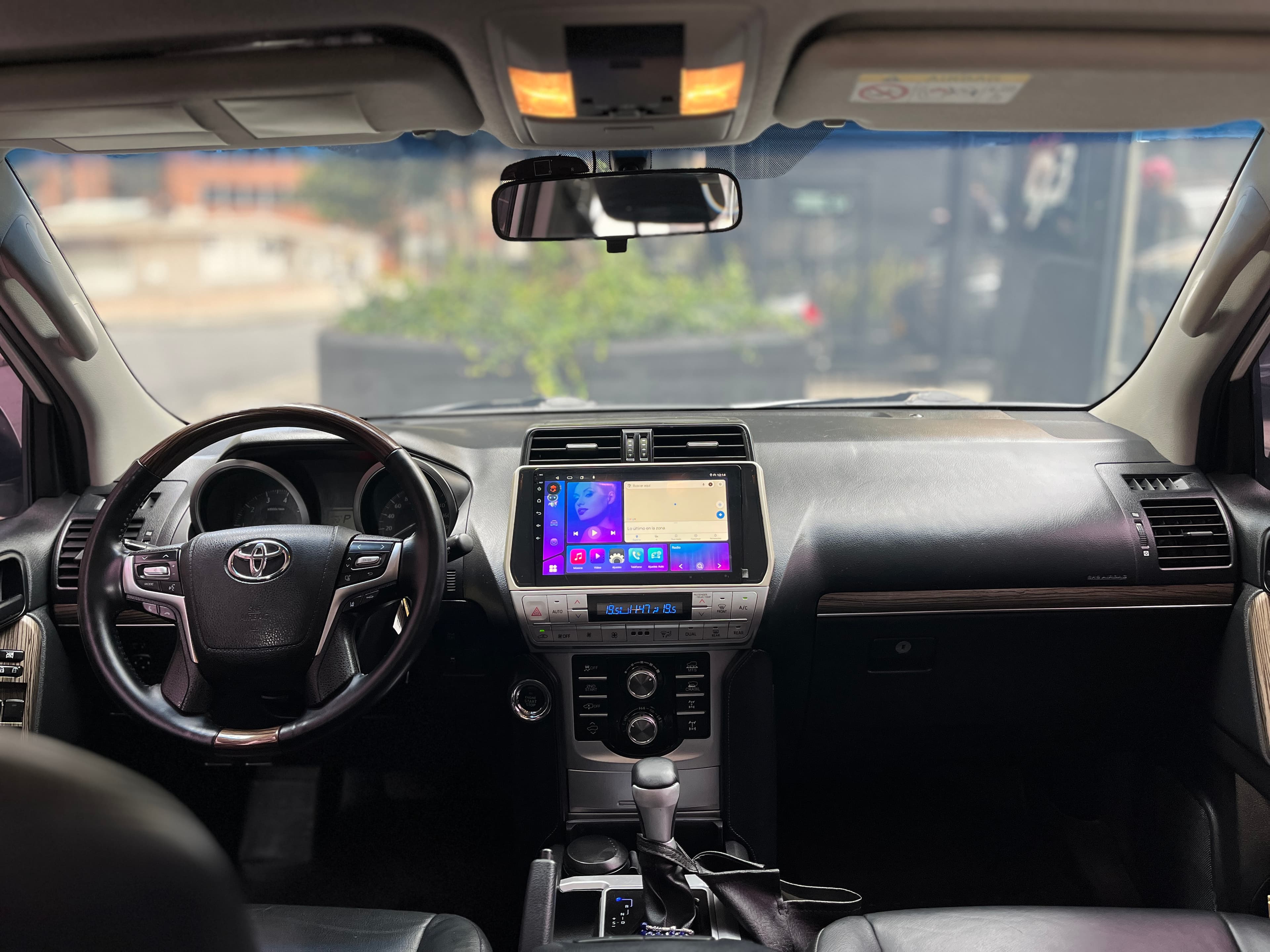 Toyota Prado TX Modelo 2014 14