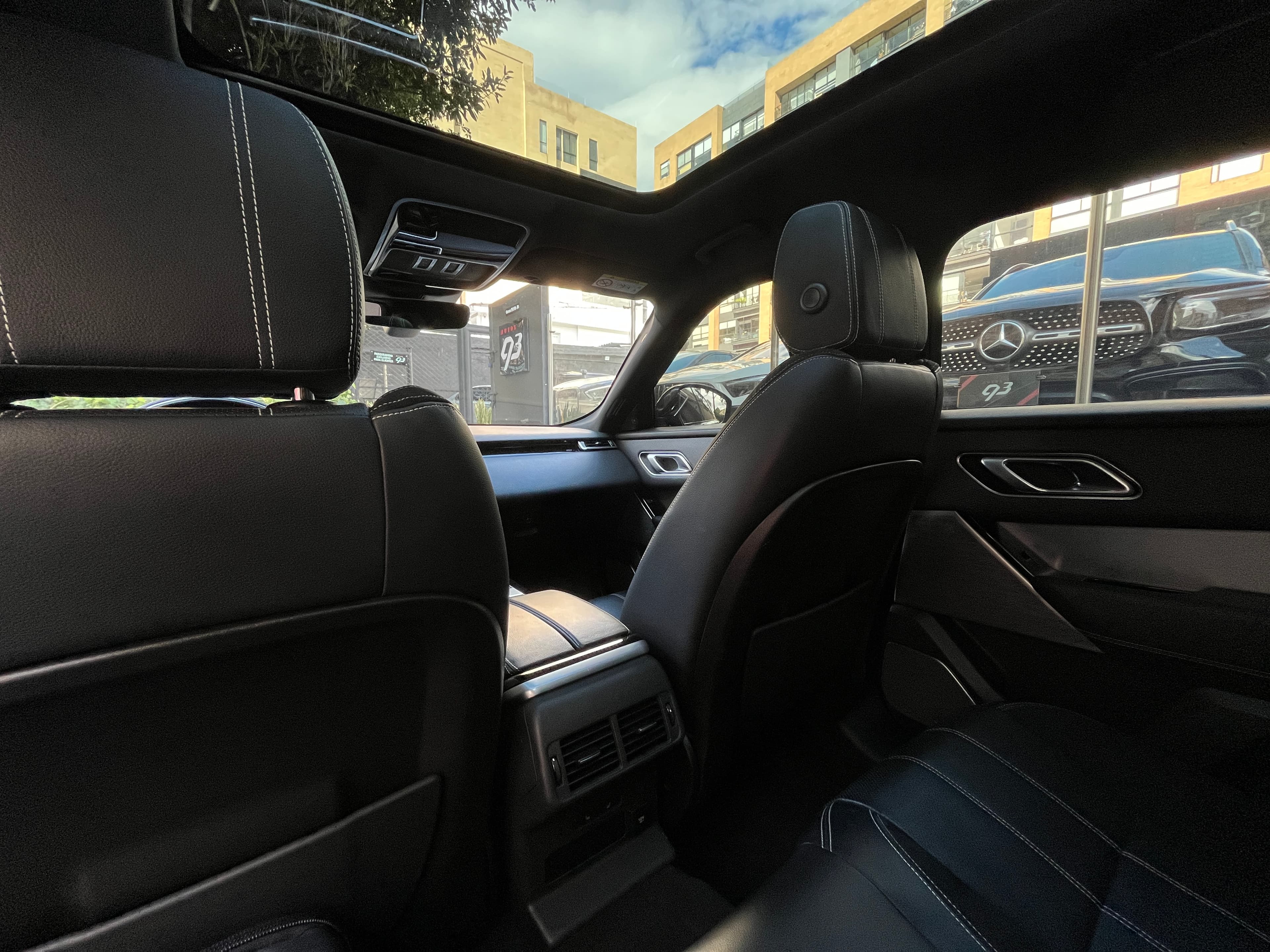 Land Rover Velar Modelo 2020 14