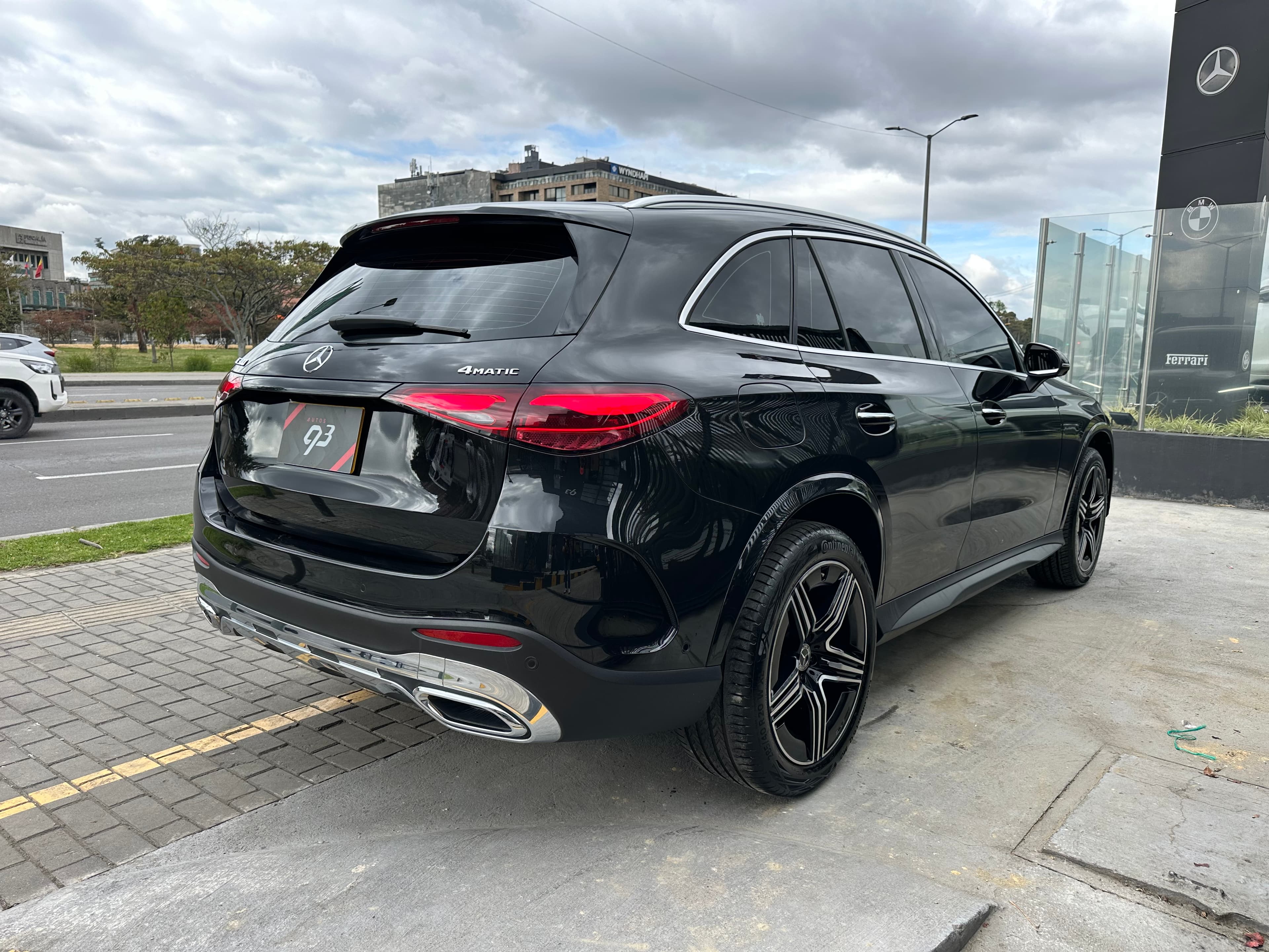 Mercedes Benz GLC300 4MATIC Modelo 2026 4