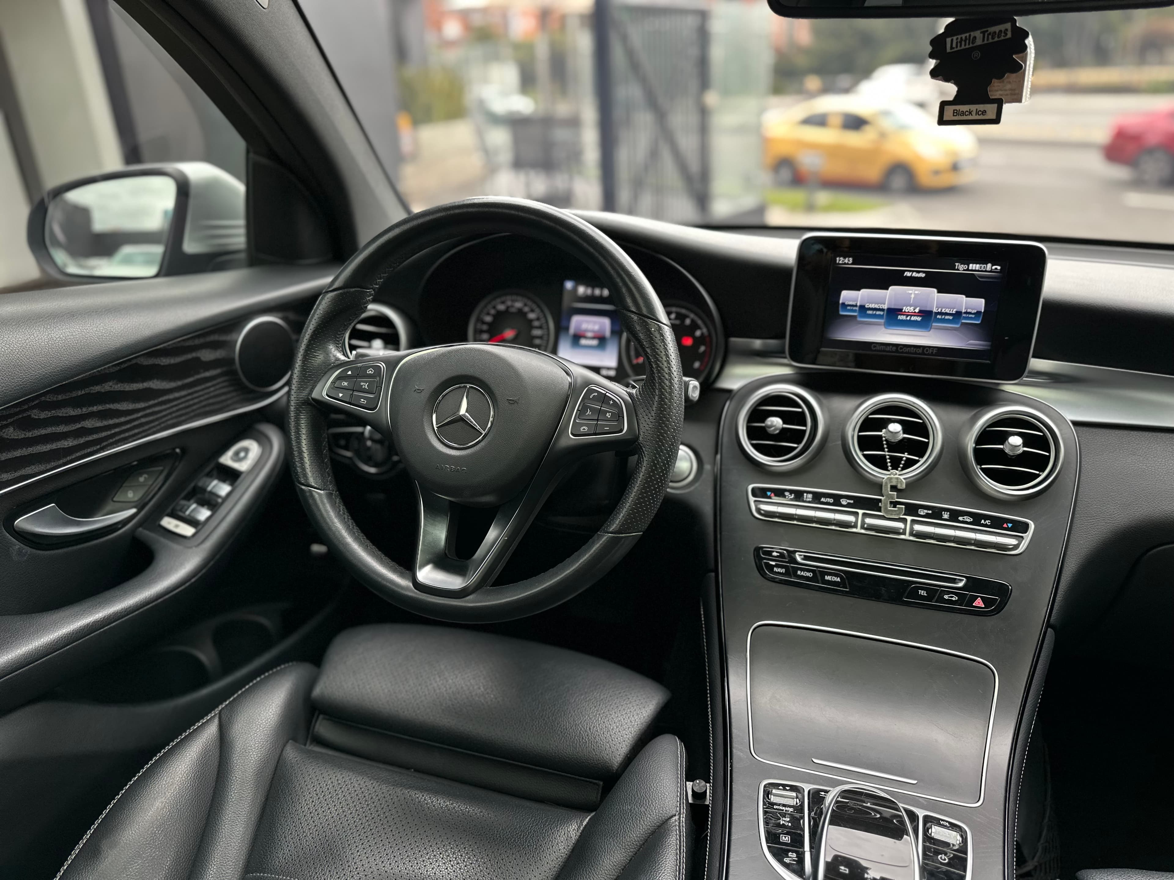 Mercedes Benz GLC 350E 4MATIC Modelo 2019 11