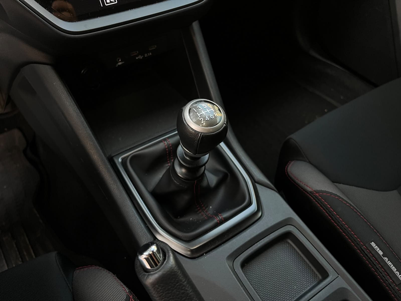 Subaru WRX BASE 6MT Modelo 2022 12