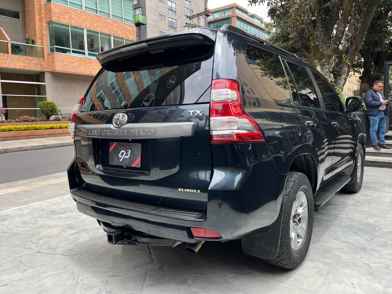 Toyota Prado TX BLINDADA Modelo 2014 4