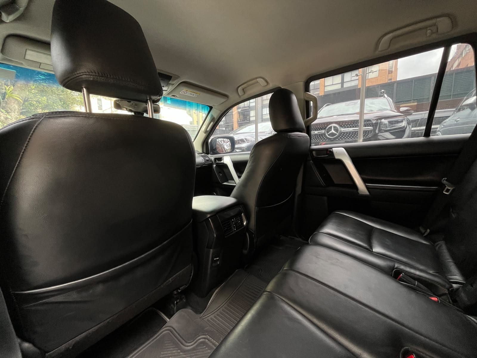 Toyota Prado TX BLINDADA Modelo 2014 16