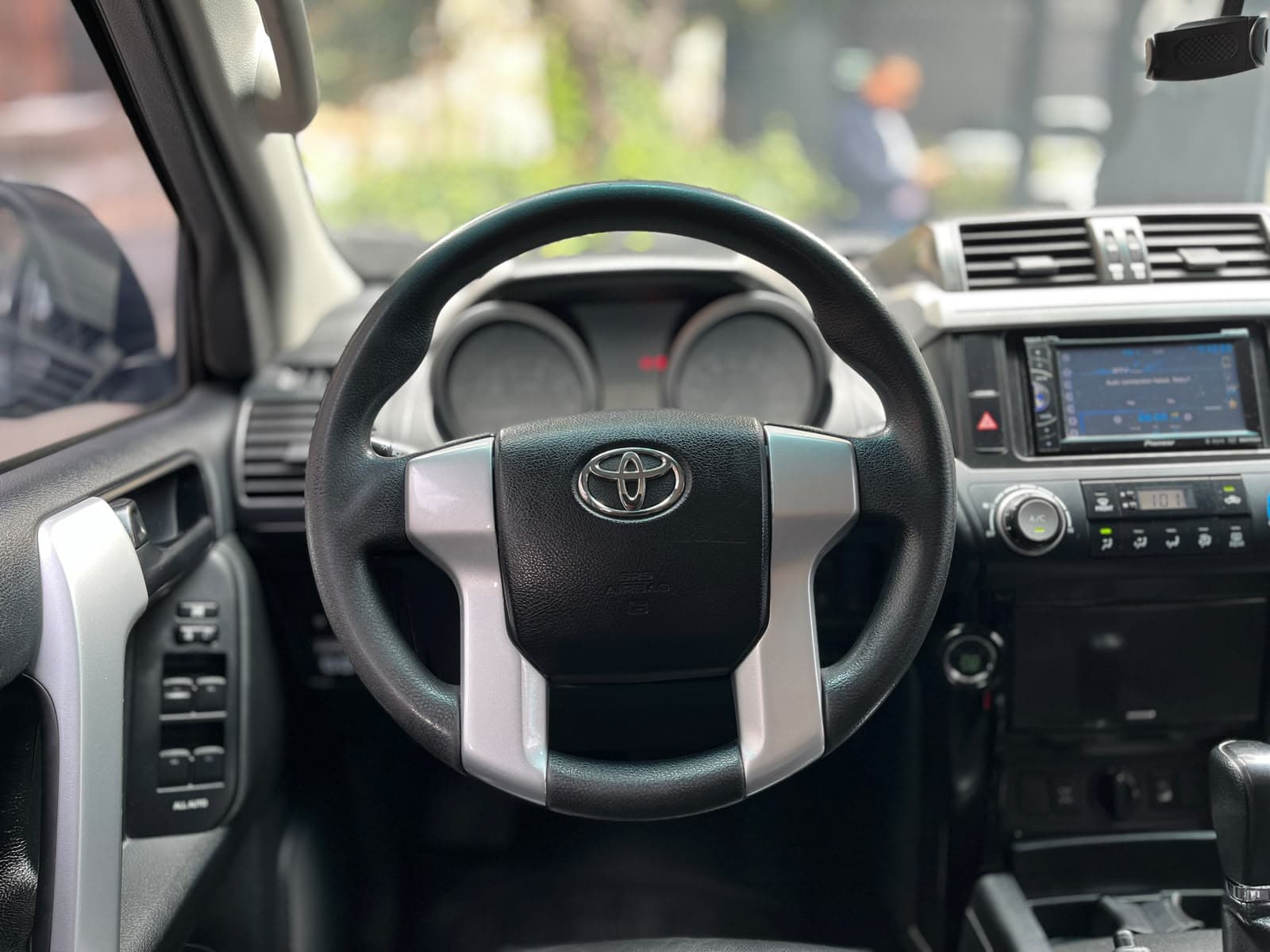 Toyota Prado TX BLINDADA Modelo 2014 15