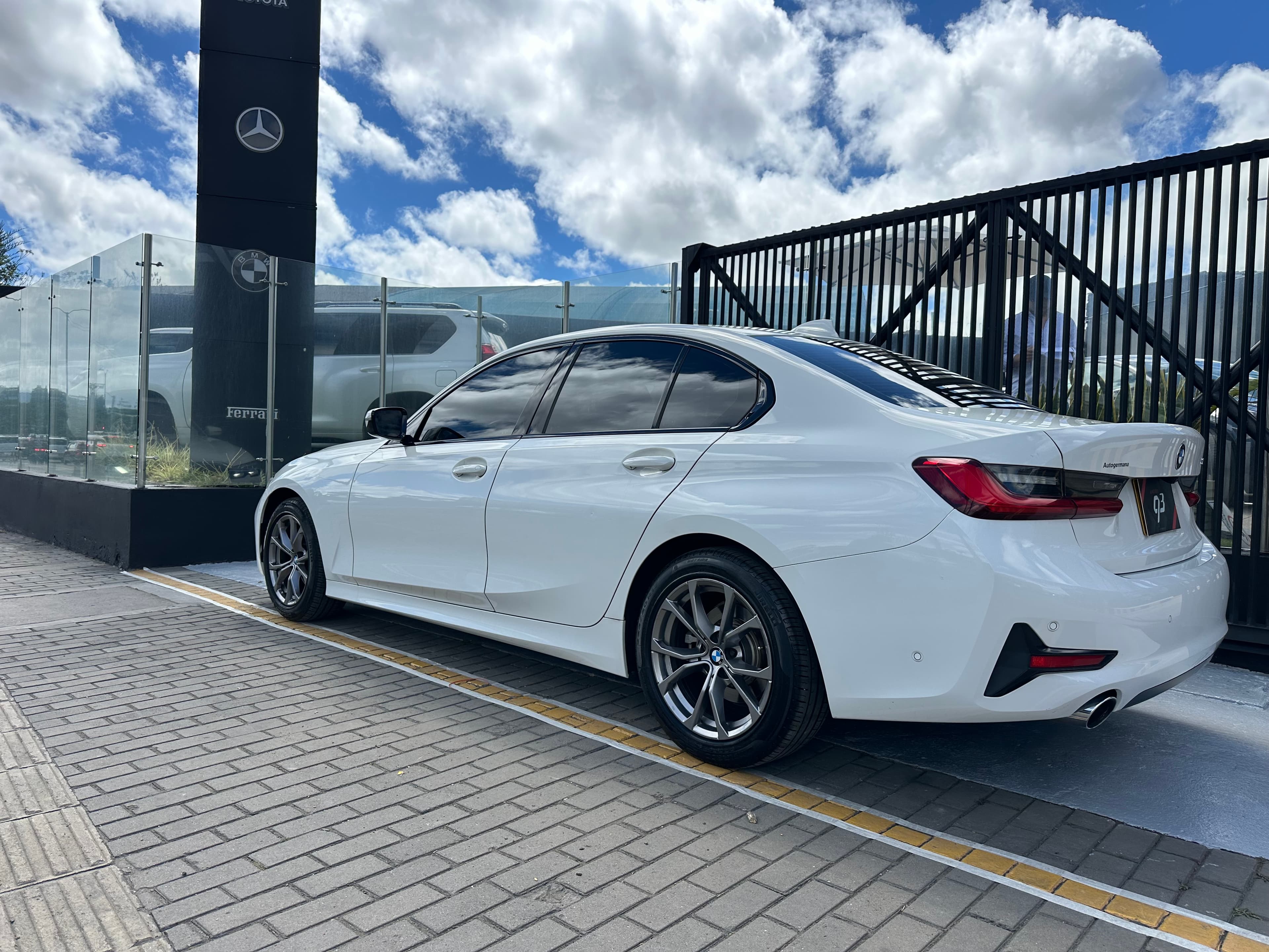 BMW 320I Sedan Modelo 2020 6