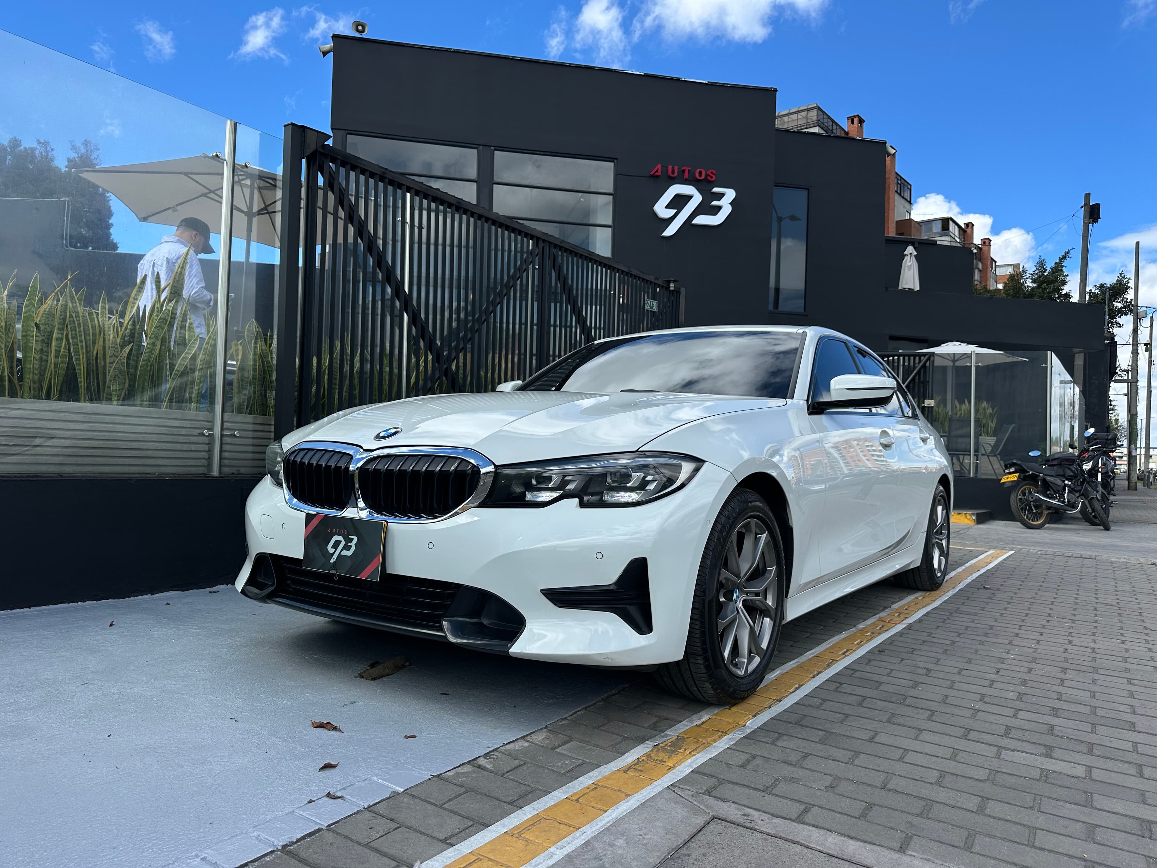 BMW 320I Sedan Modelo 2020 1