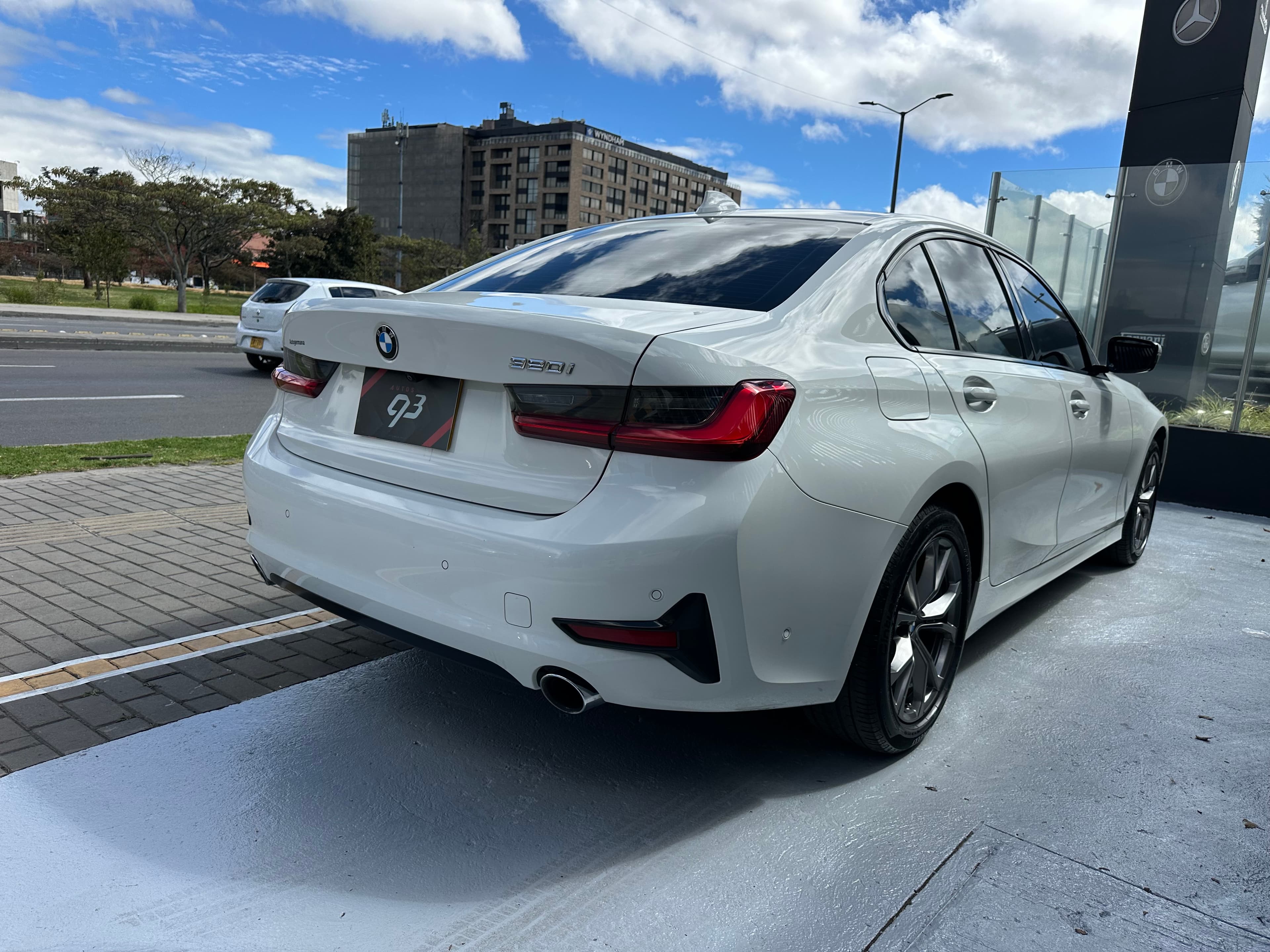 BMW 320I Sedan Modelo 2020 4