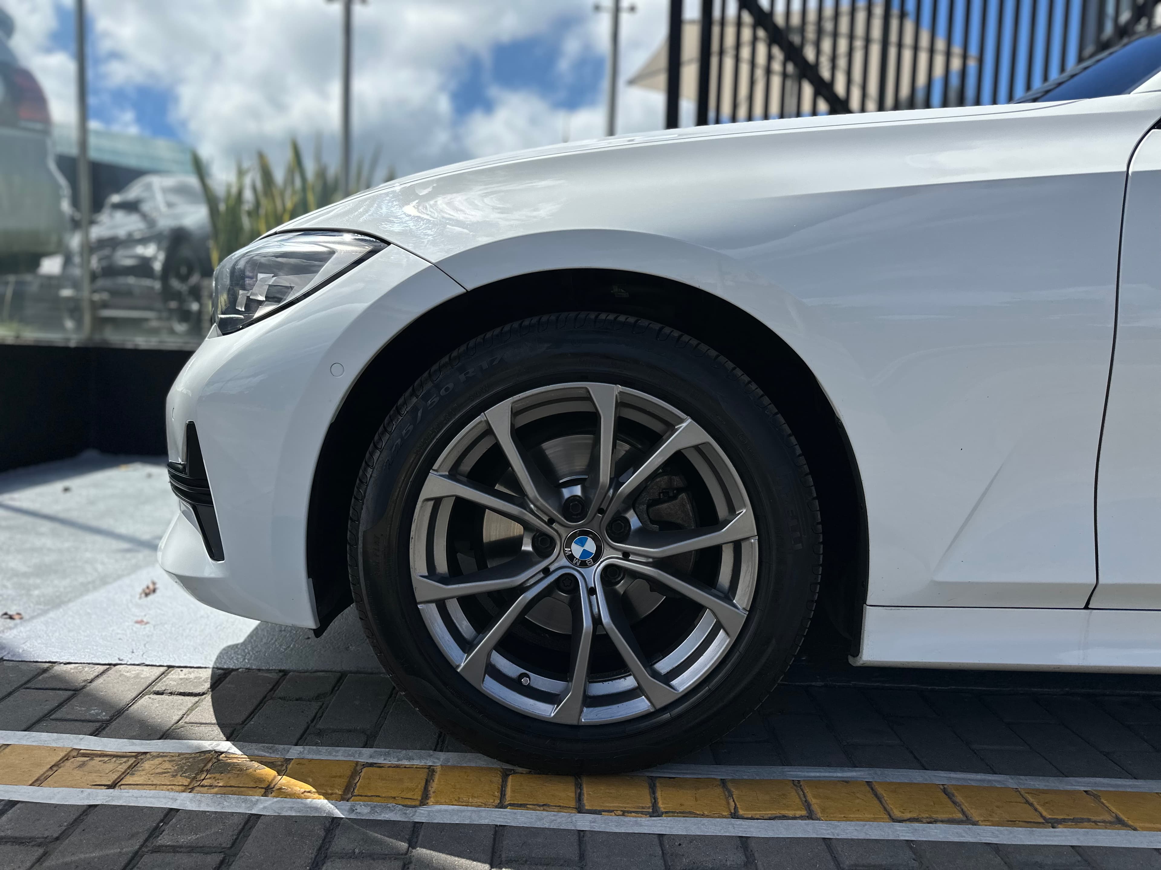 BMW 320I Sedan Modelo 2020 25