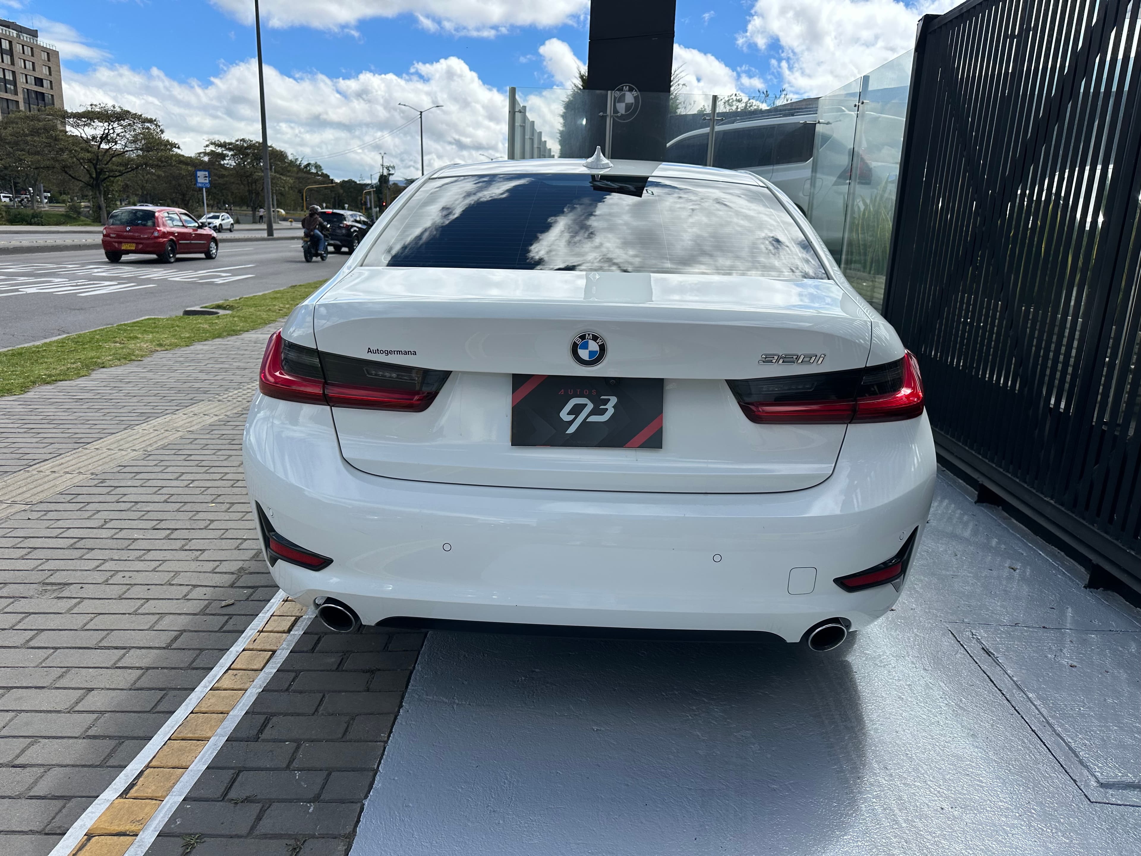 BMW 320I Sedan Modelo 2020 5