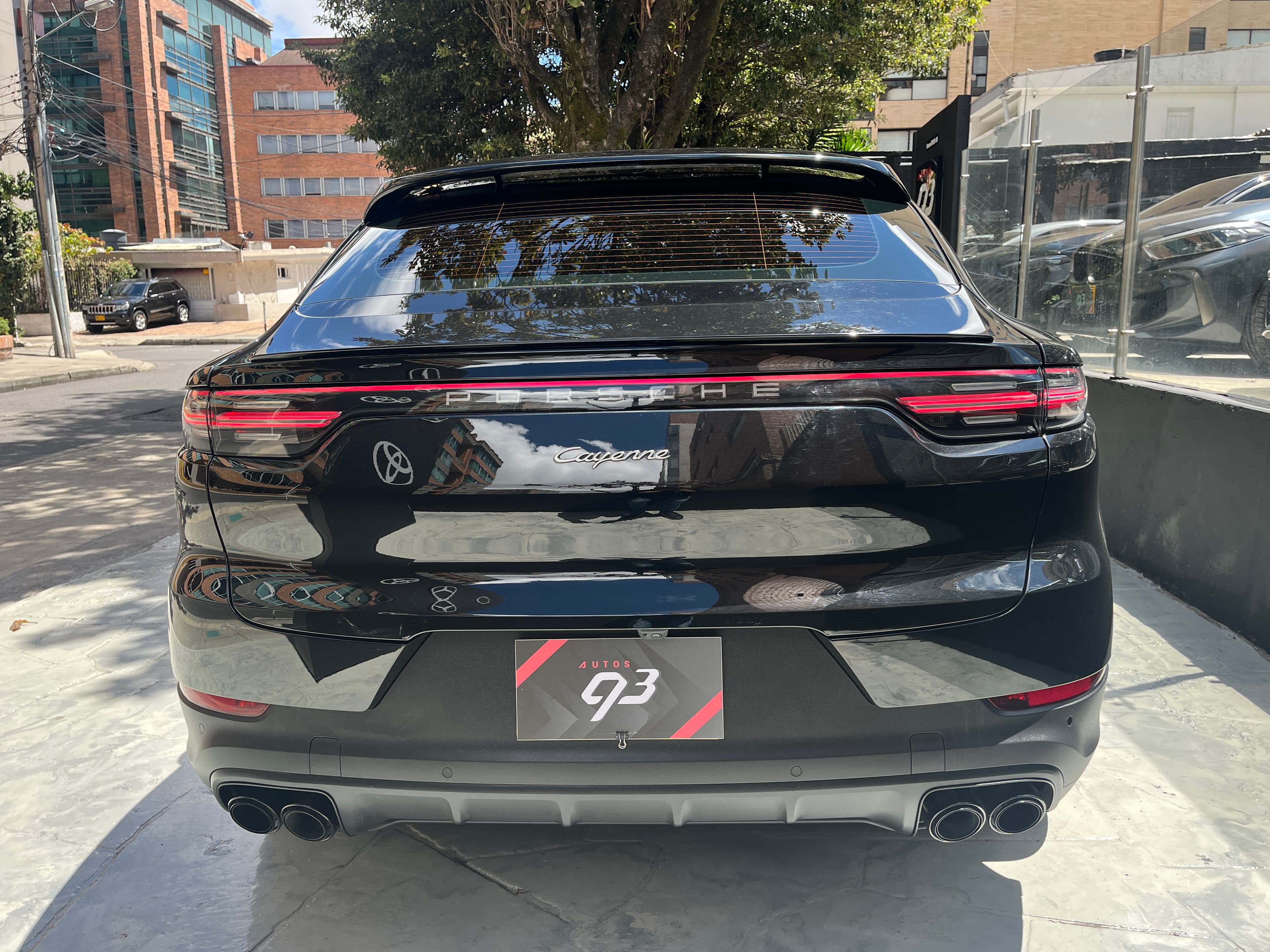 Porsche Cayenne Platinum Edition Modelo 2023 5