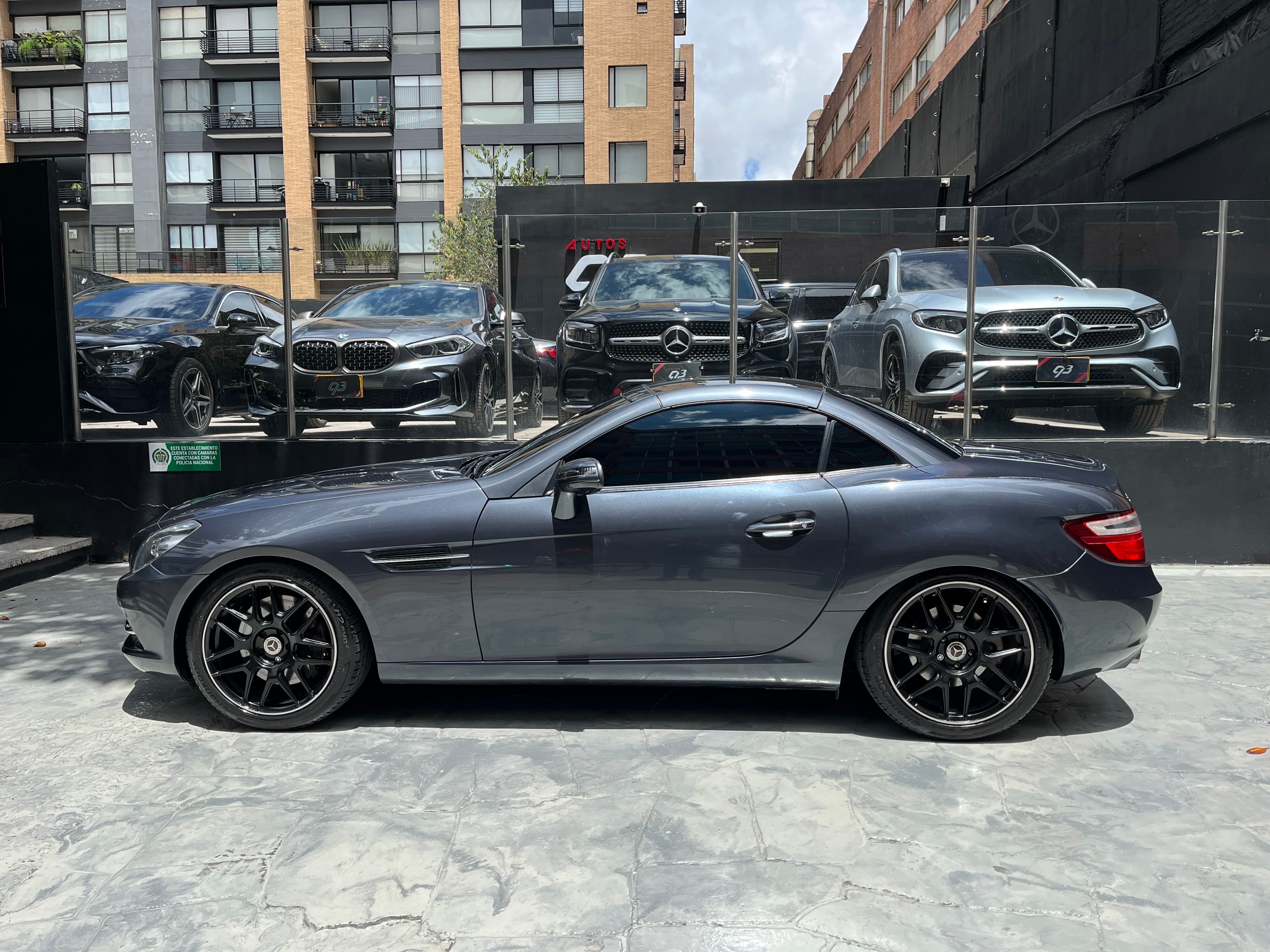 Mercedes Benz SLK200 CONVERTIBLE Modelo 2015 7
