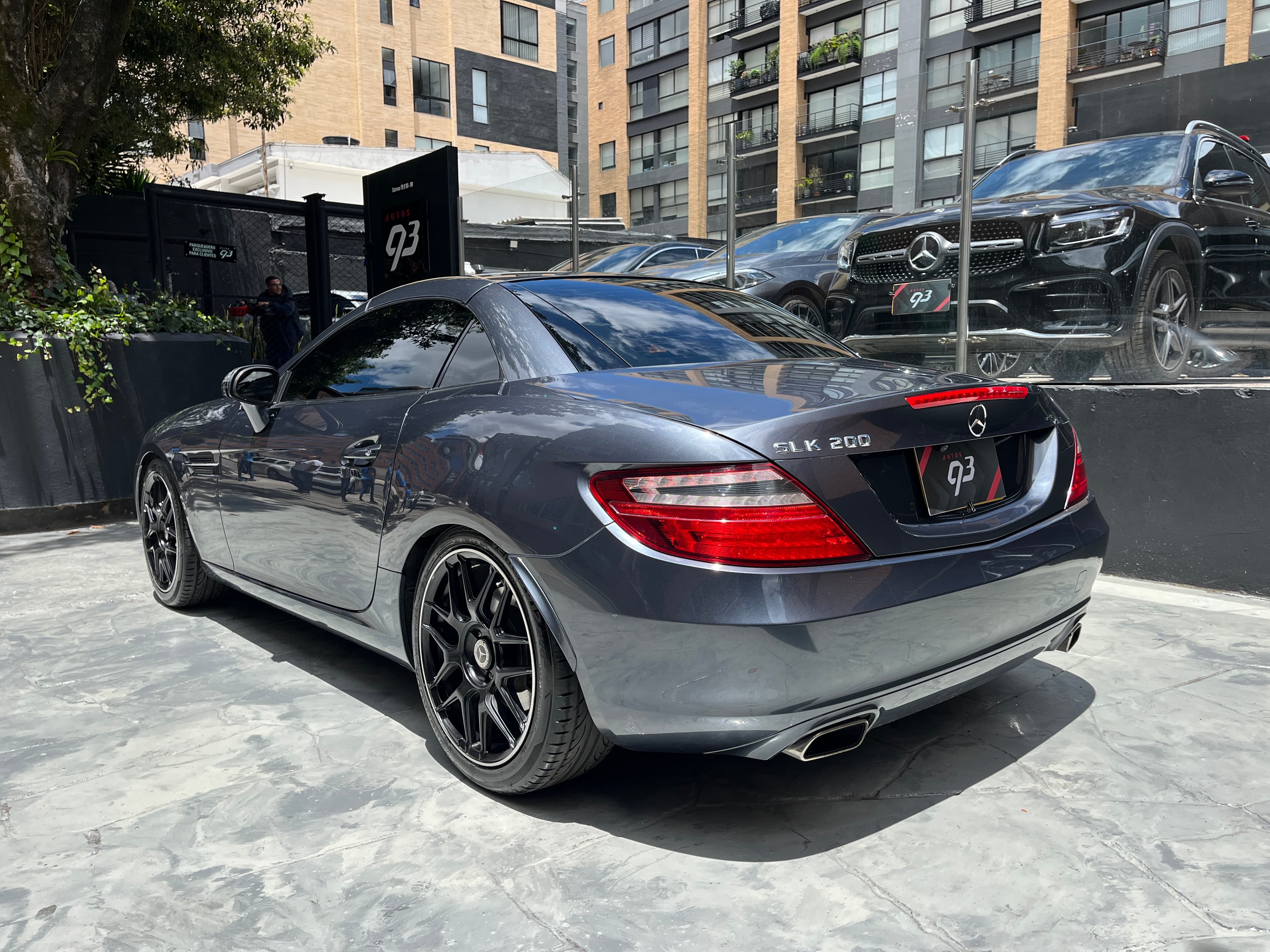 Mercedes Benz SLK200 CONVERTIBLE Modelo 2015 6