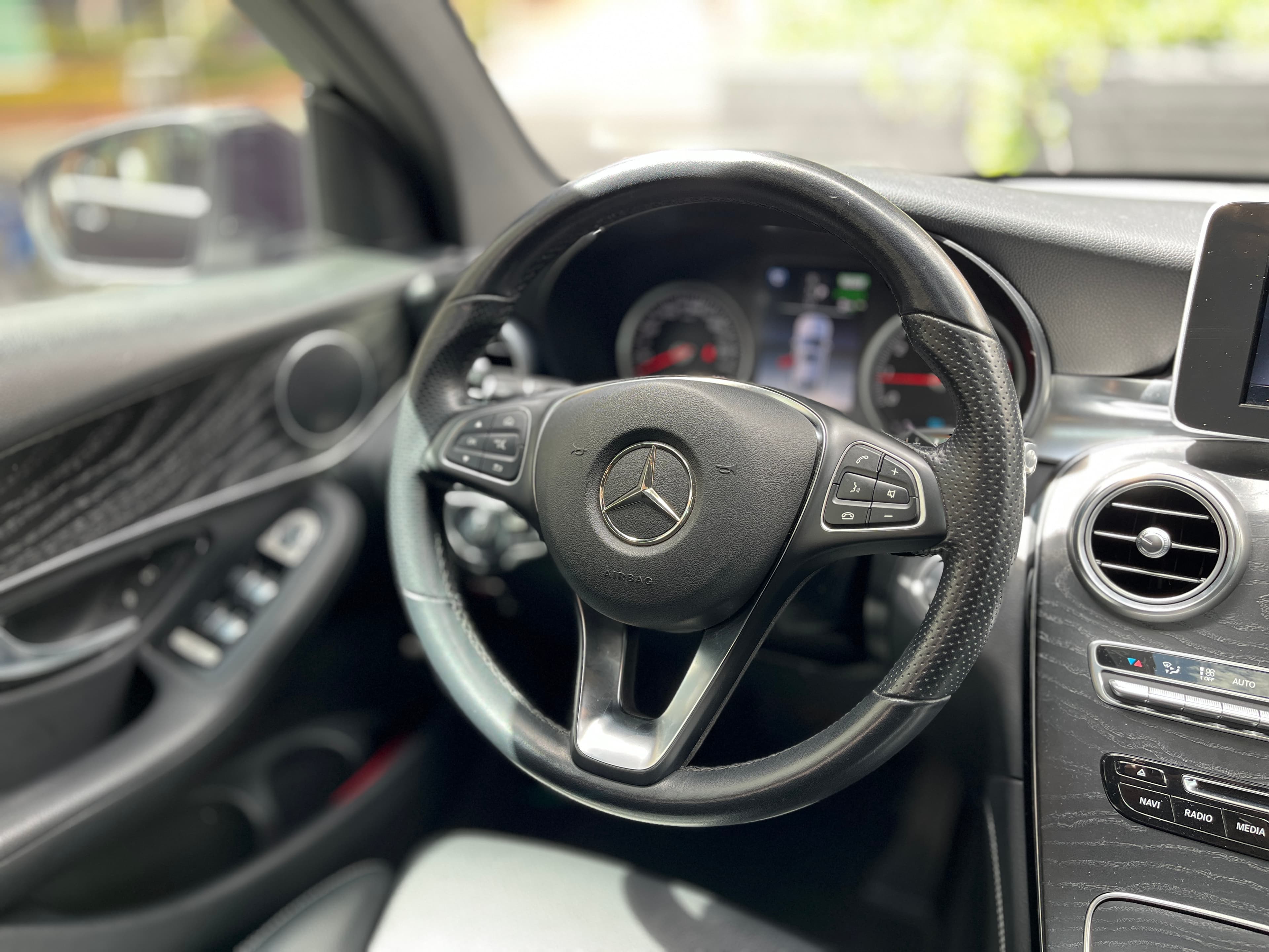 Mercedes Benz GLC350 E MATIC Modelo 2019 14