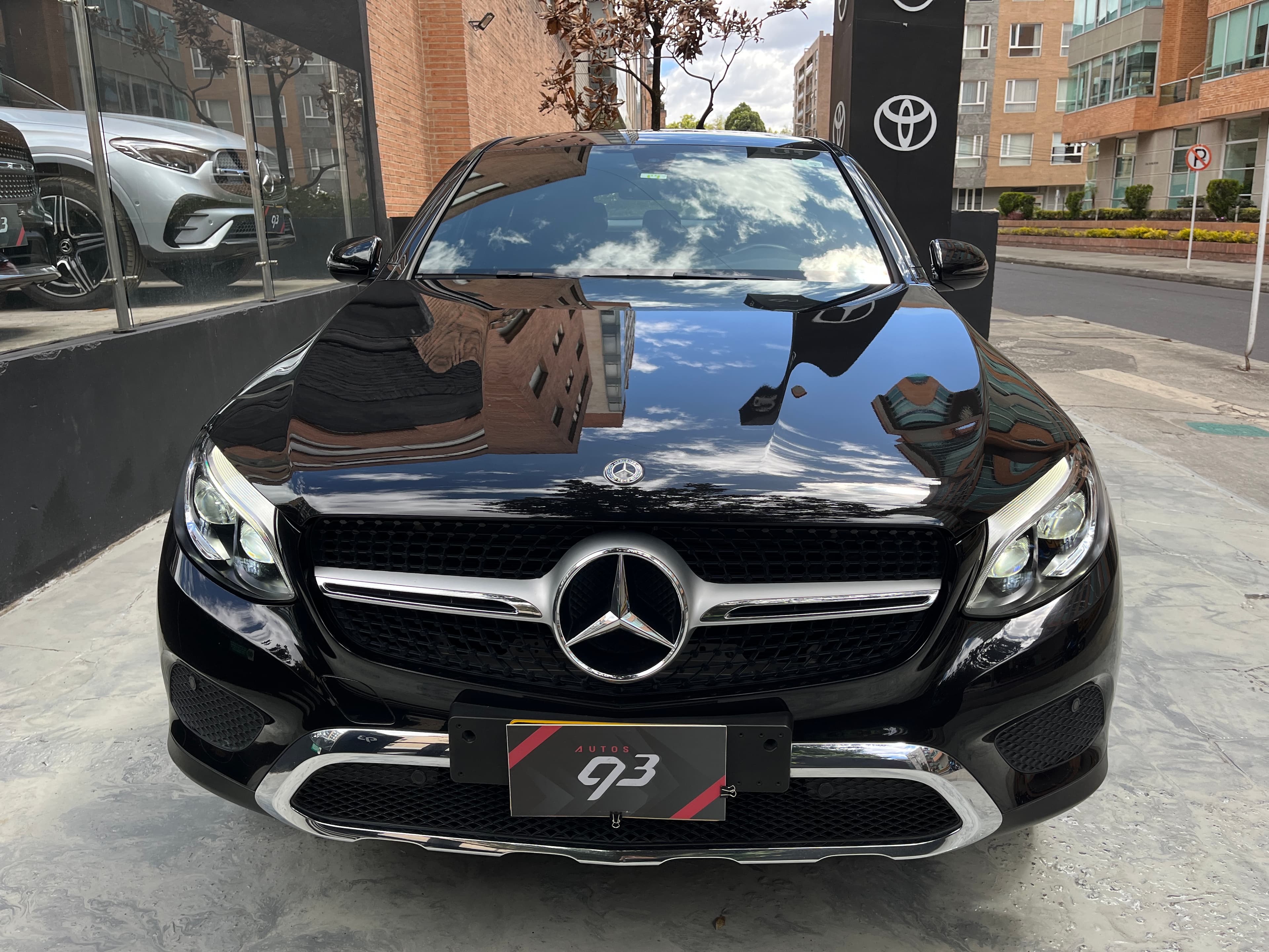 Mercedes Benz GLC350 E MATIC Modelo 2019 3
