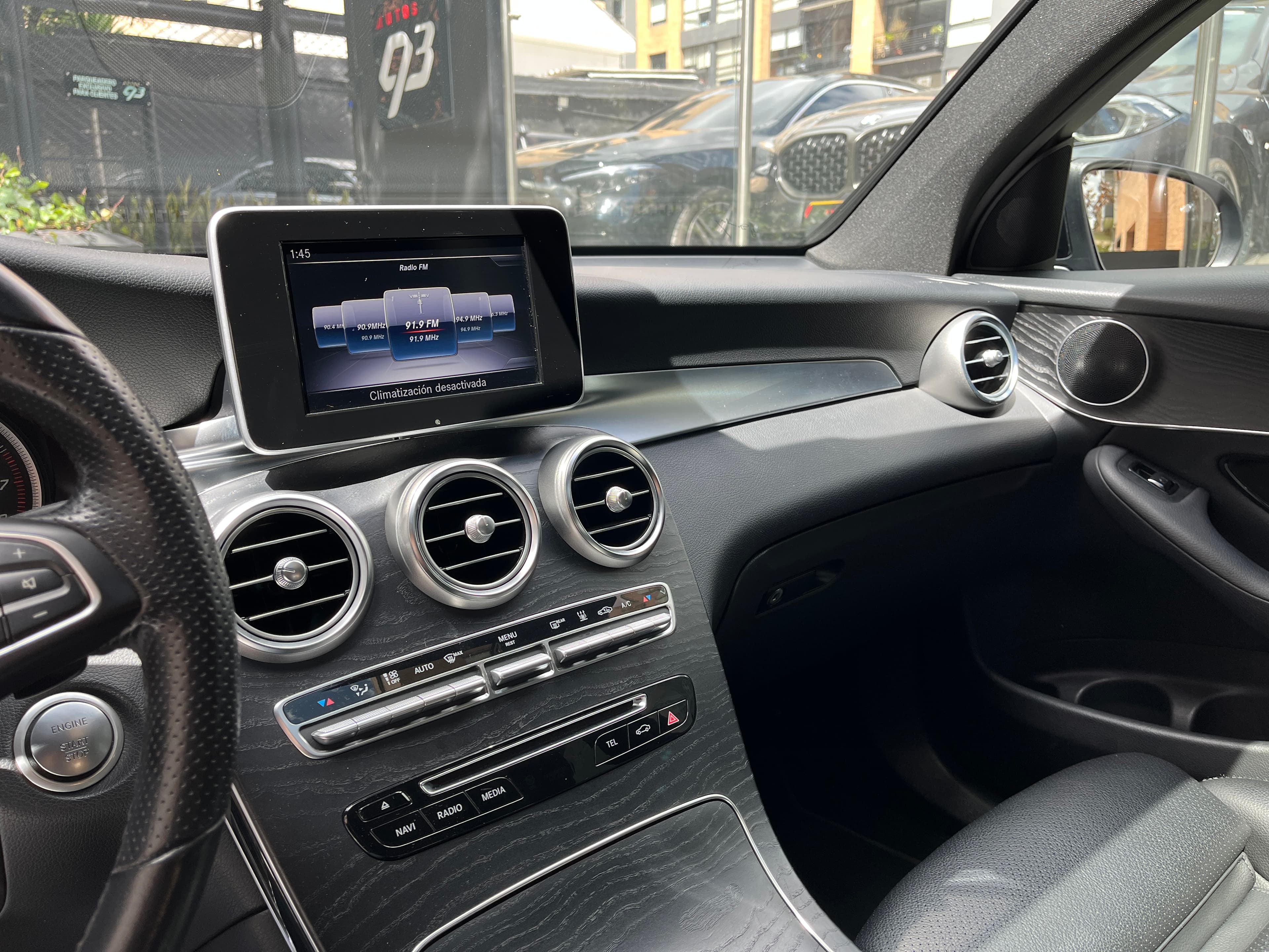 Mercedes Benz GLC350 E MATIC Modelo 2019 11
