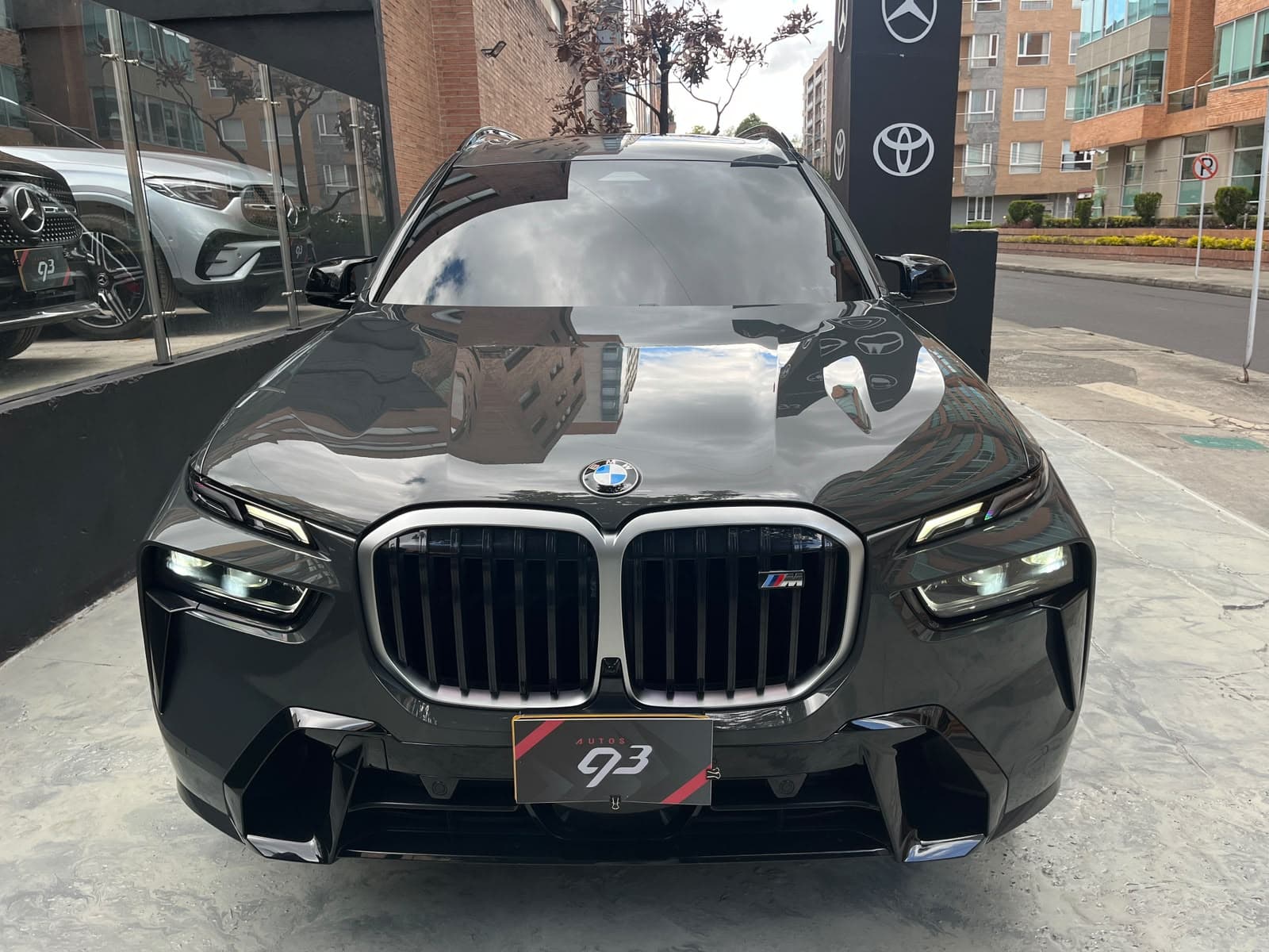 BMW X7 M60I Modelo 2023 3