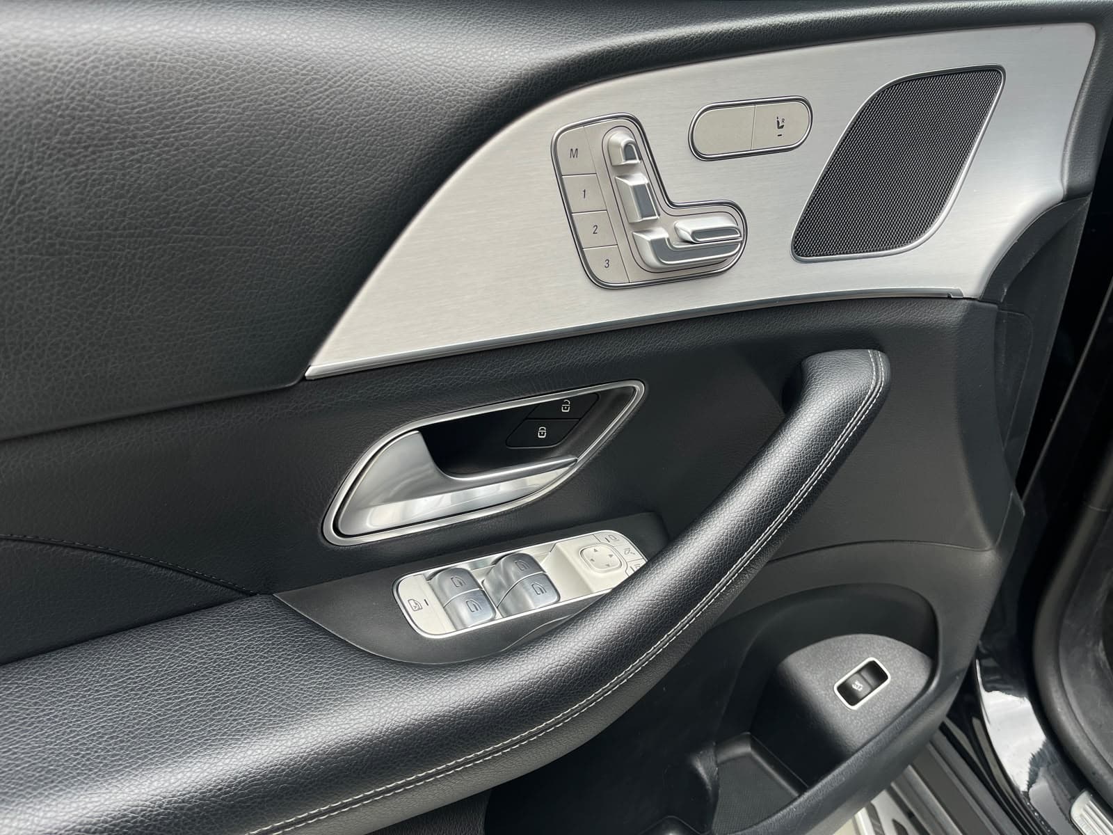 Mercedes Benz GLE450 SUV BLINDADA Modelo 2022 8