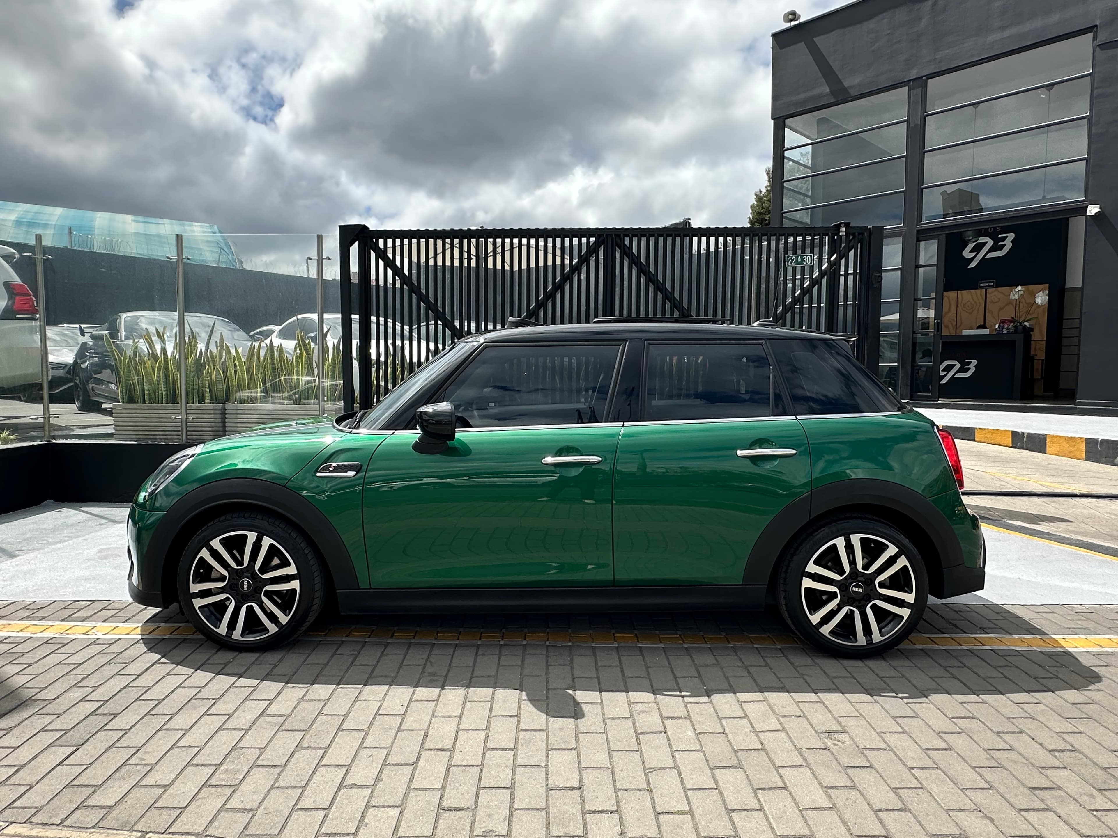 MINI COOPER S Modelo 2022 7