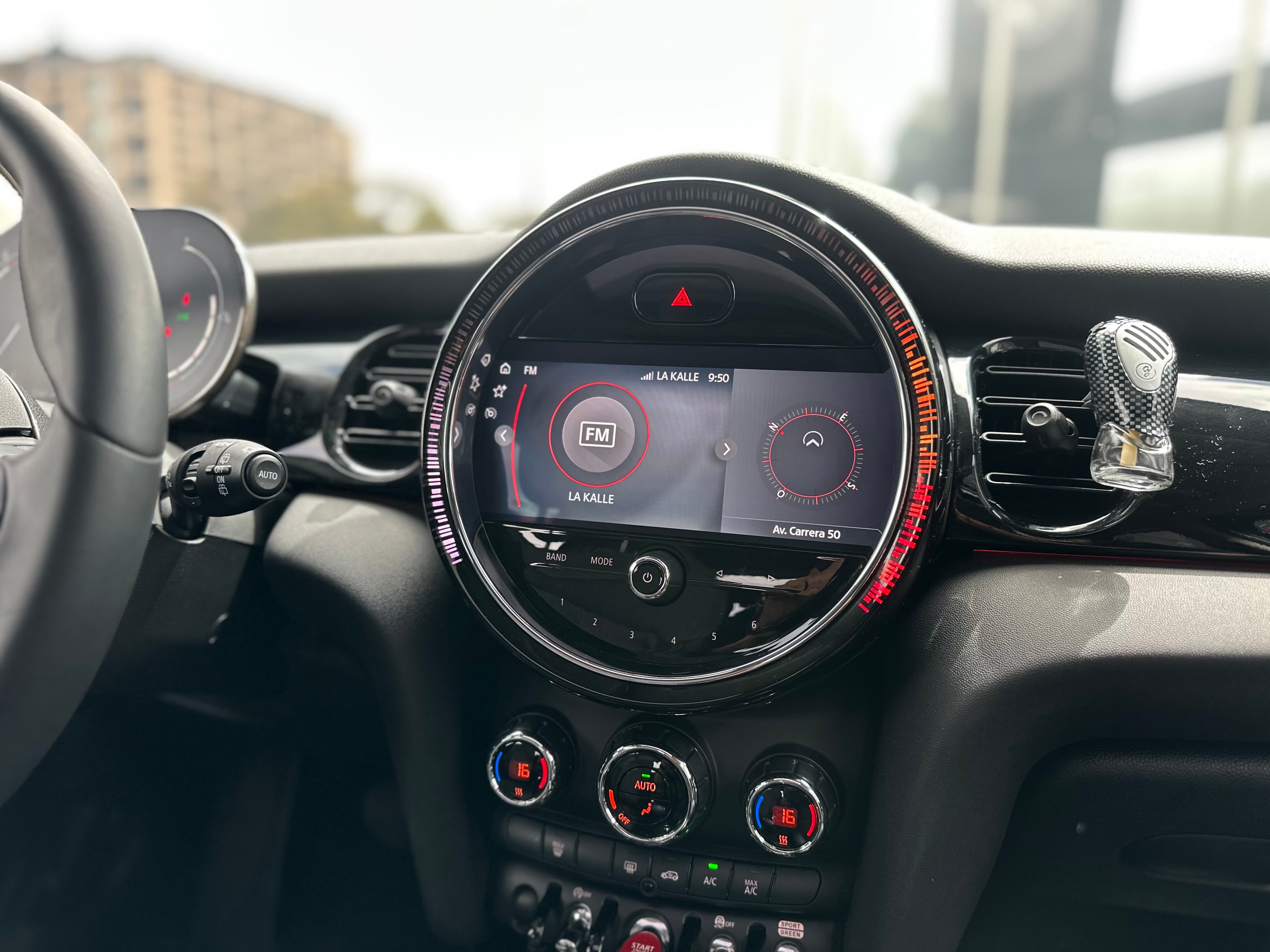 MINI COOPER S Modelo 2022 24