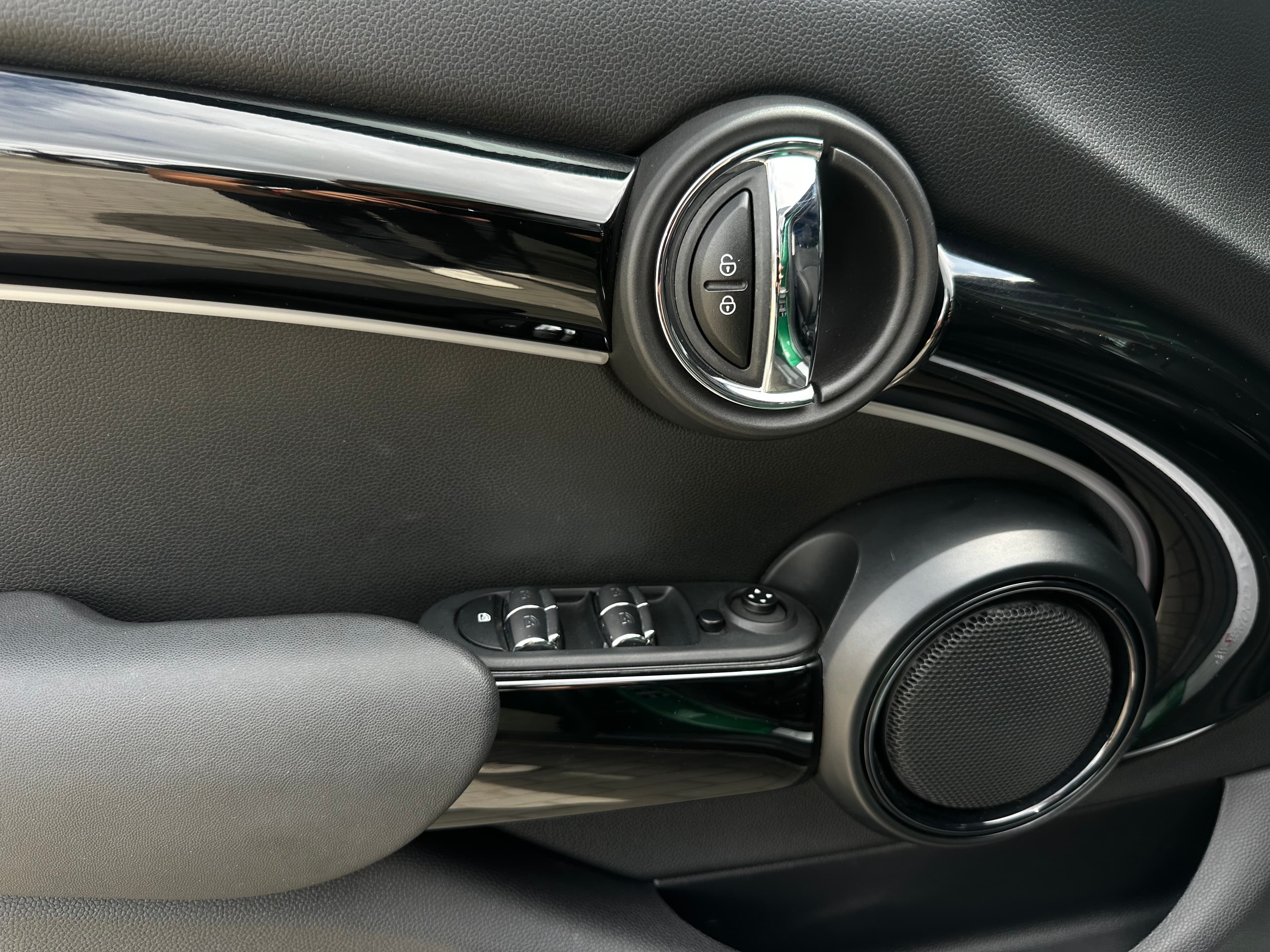 MINI COOPER S Modelo 2022 11