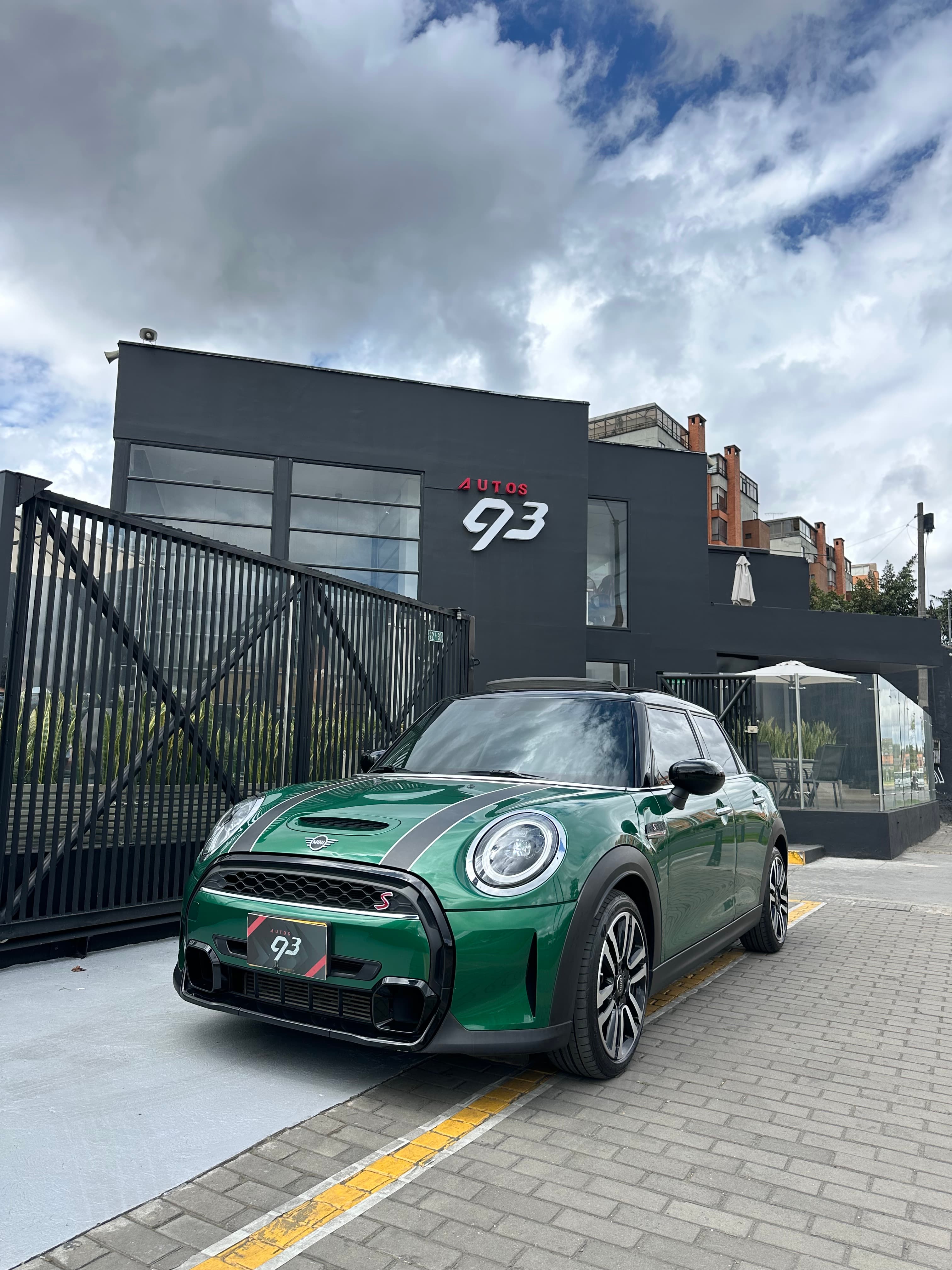 MINI COOPER S Modelo 2022 28