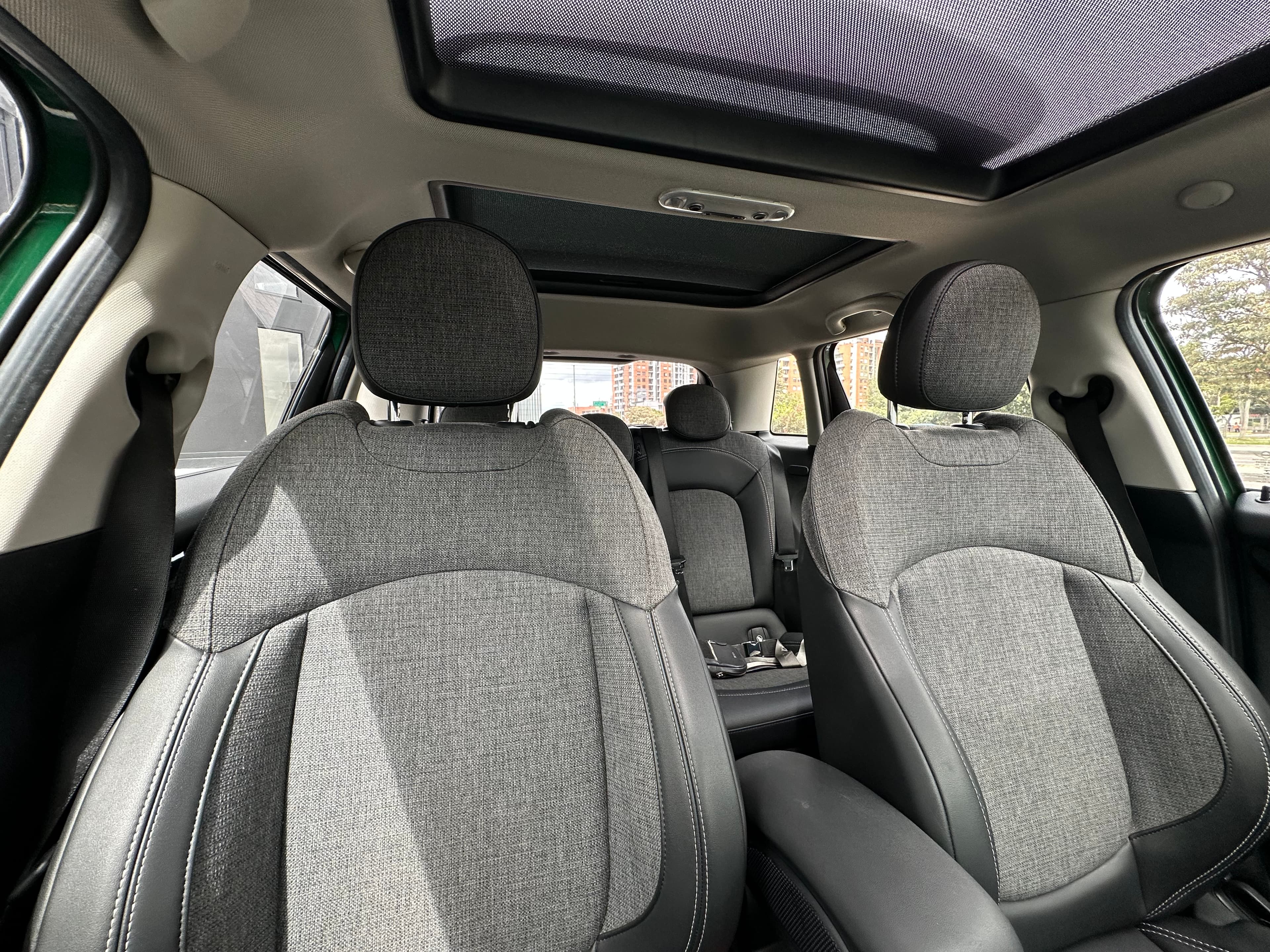MINI COOPER S Modelo 2022 25