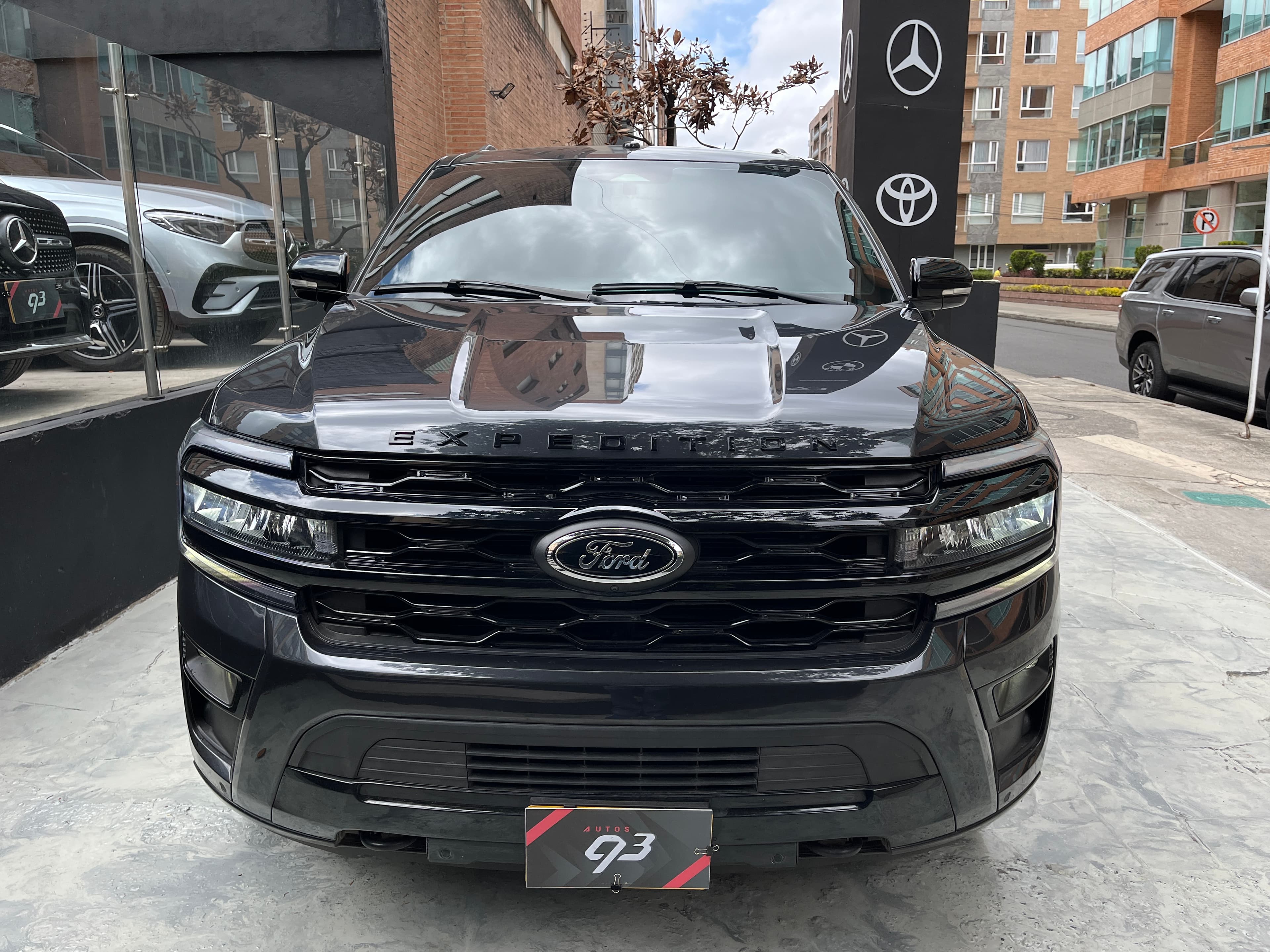 Ford Expedition LIMITED Modelo 2023 2