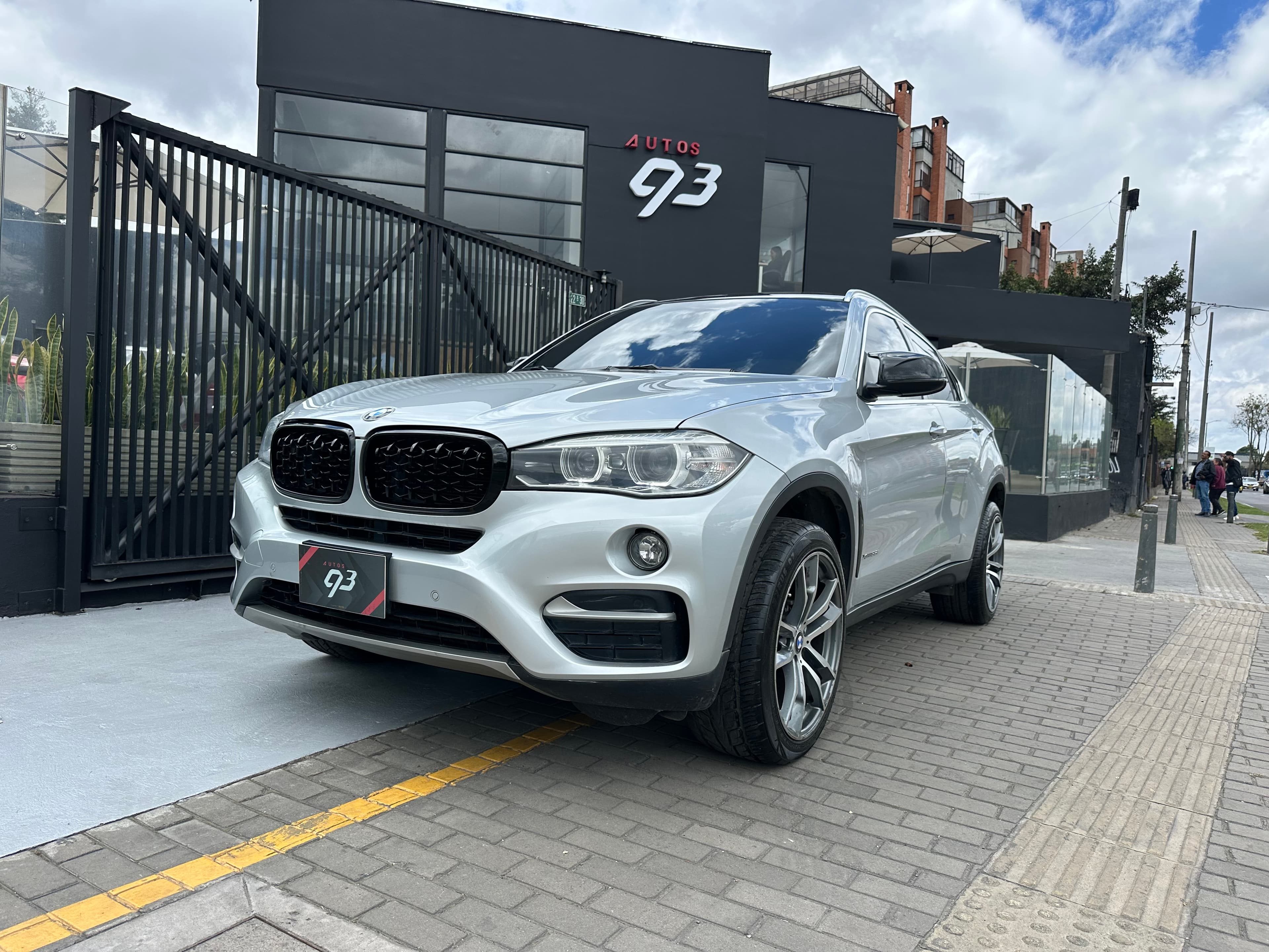 BMW X6 xDrive35I Modelo 2016 1