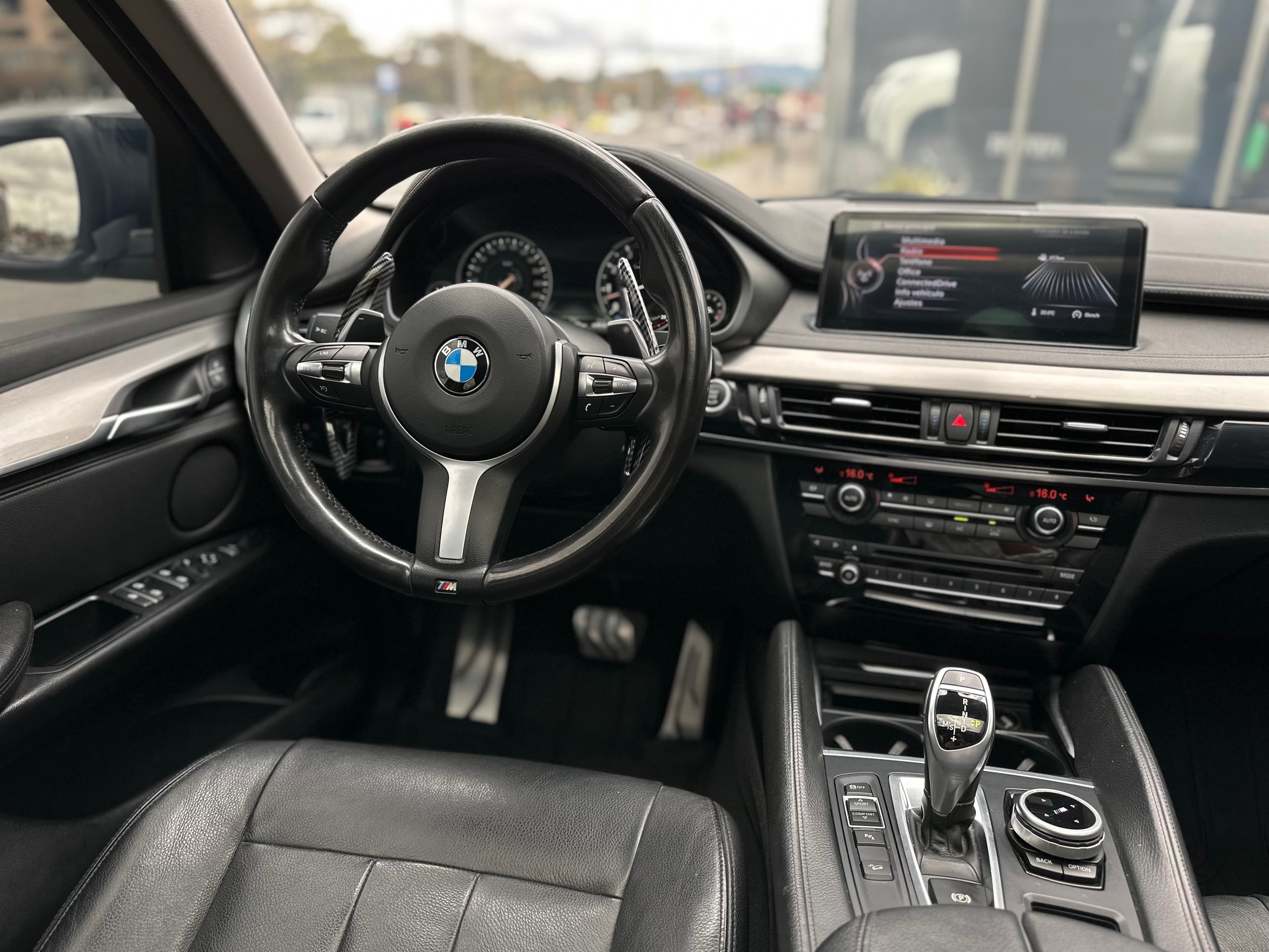 BMW X6 xDrive35I Modelo 2016 12