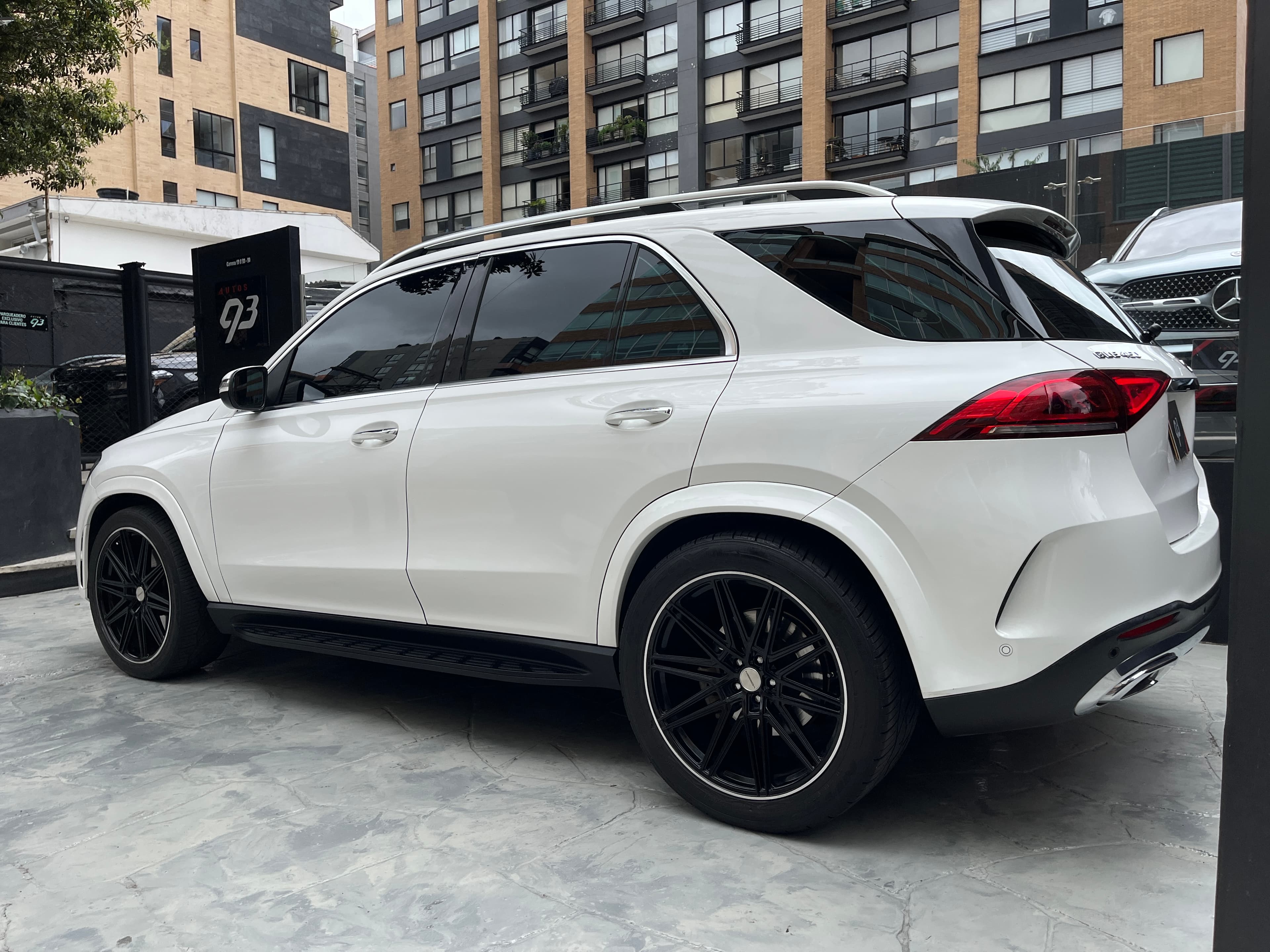 Mercedes Benz GLE450 SUV Modelo 2022 6