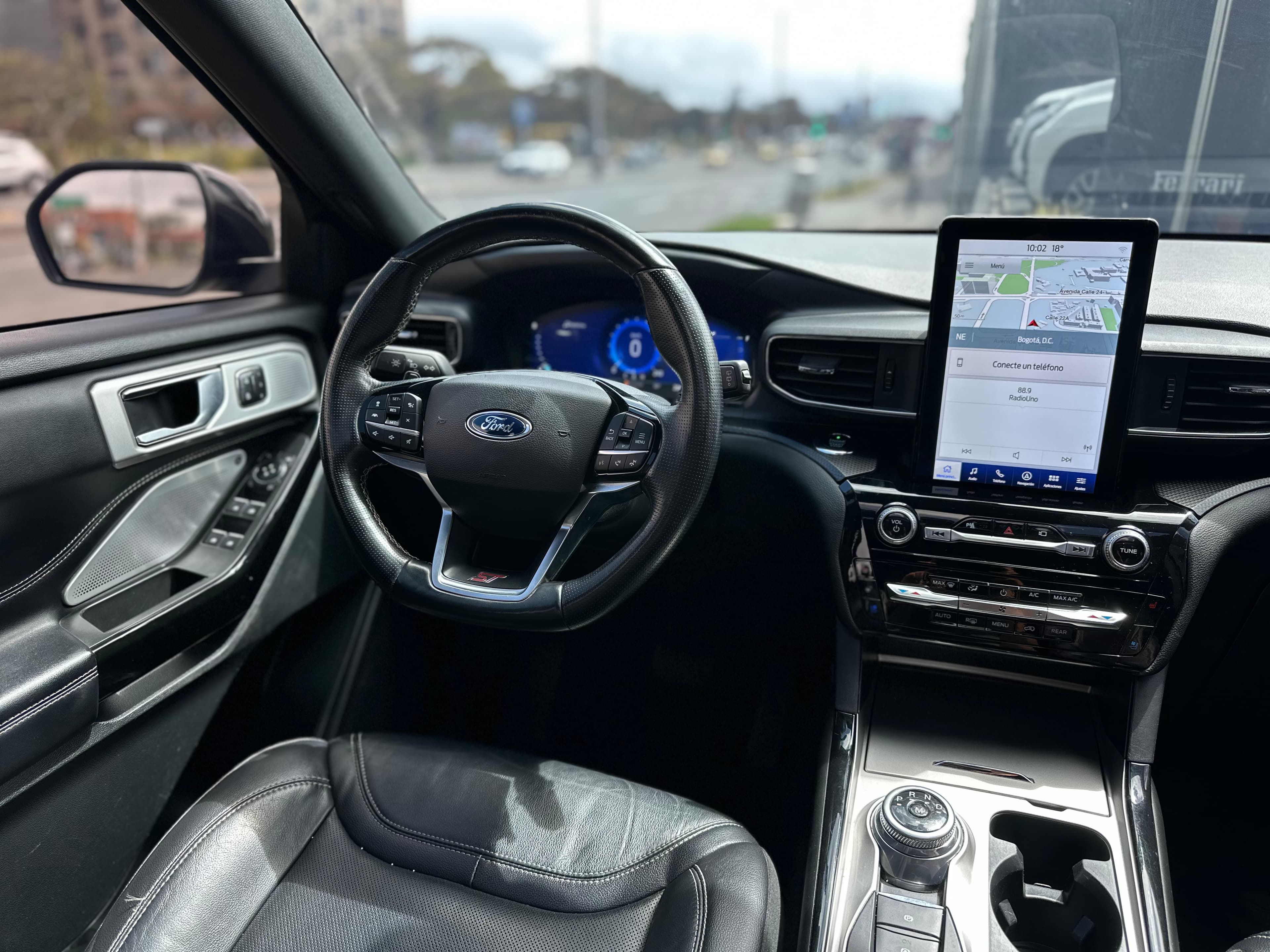 Ford Explorer ST Modelo 2021 14