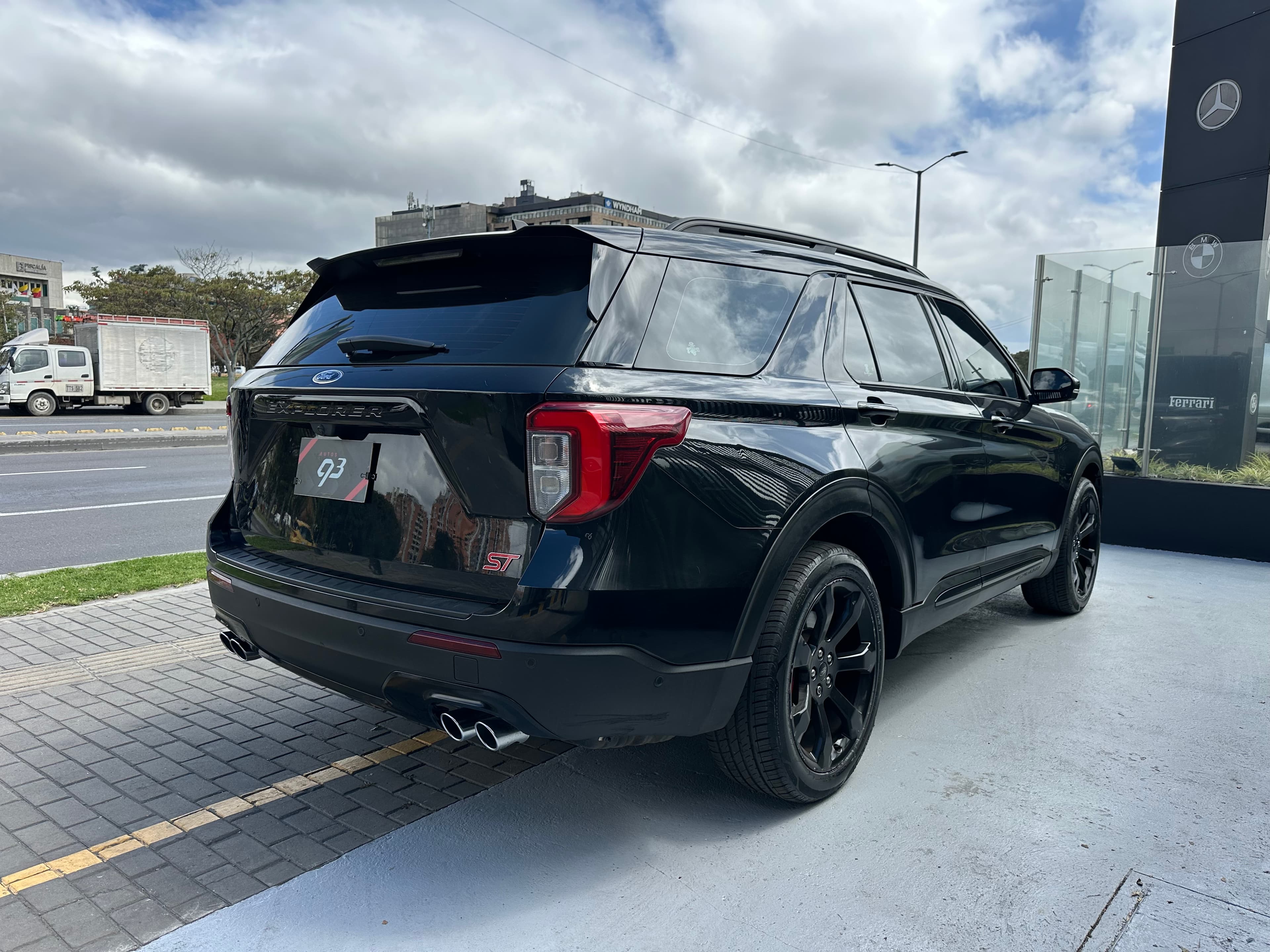 Ford Explorer ST Modelo 2021 4
