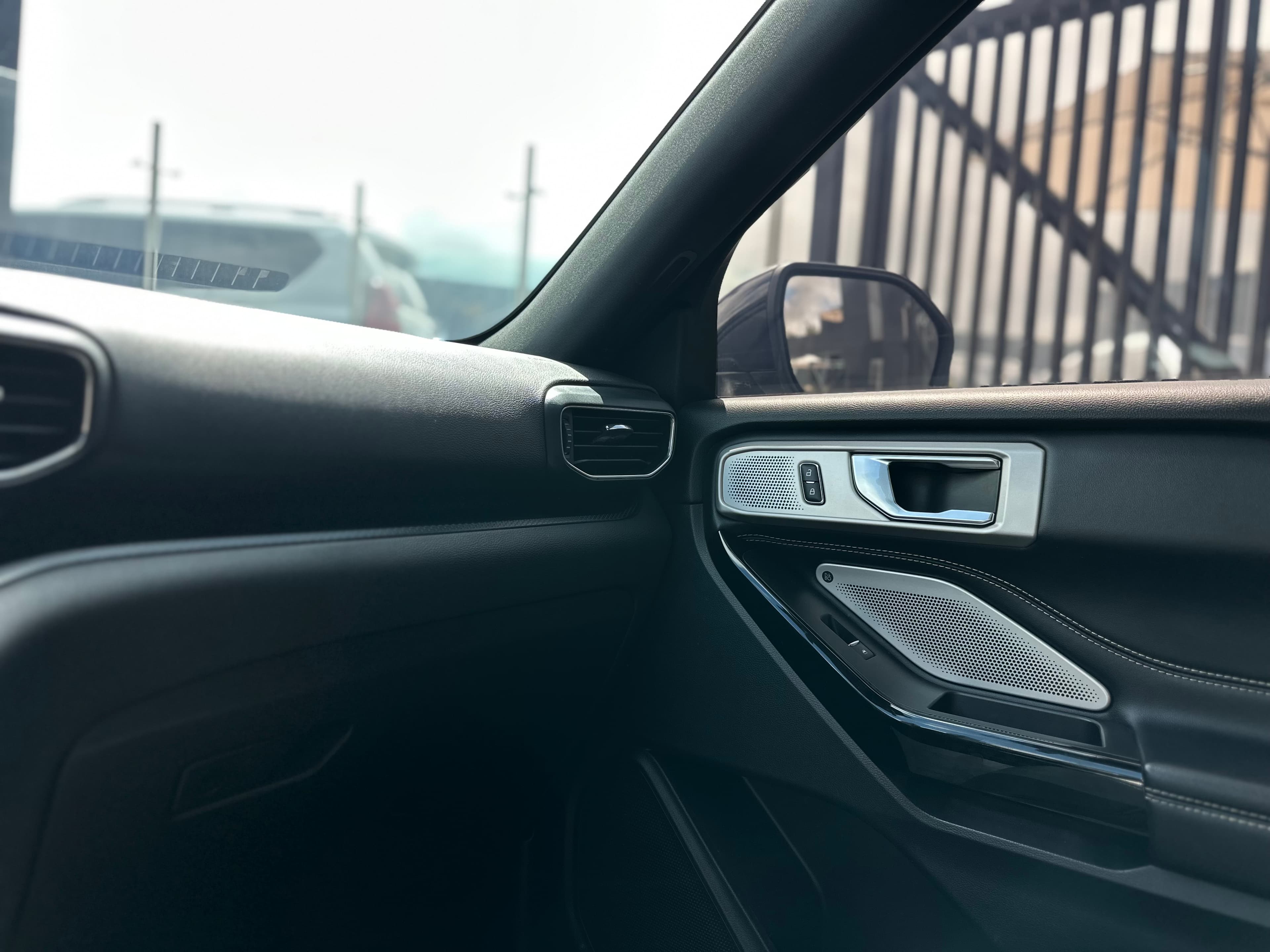 Ford Explorer ST Modelo 2021 23