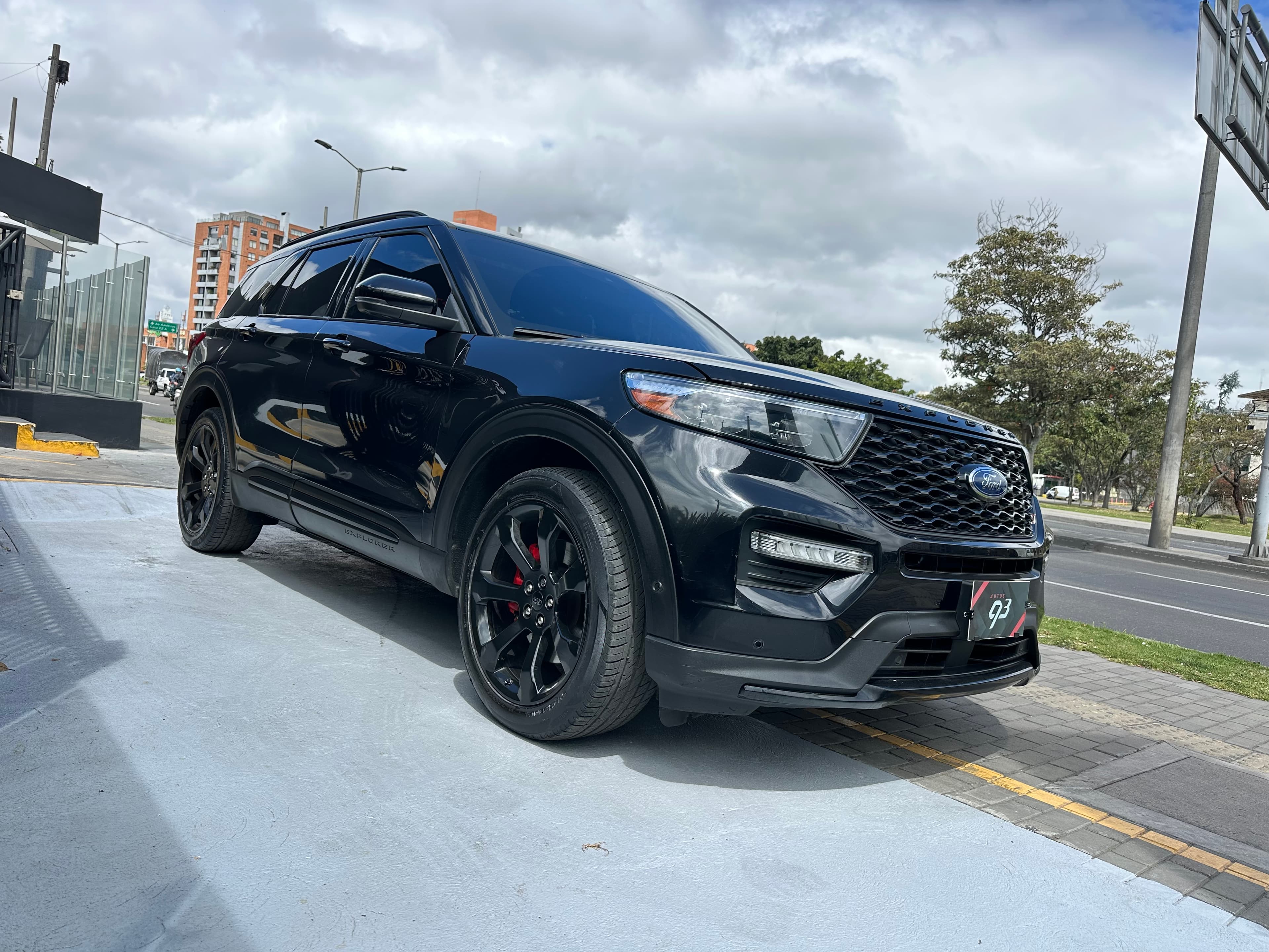 Ford Explorer ST Modelo 2021 3
